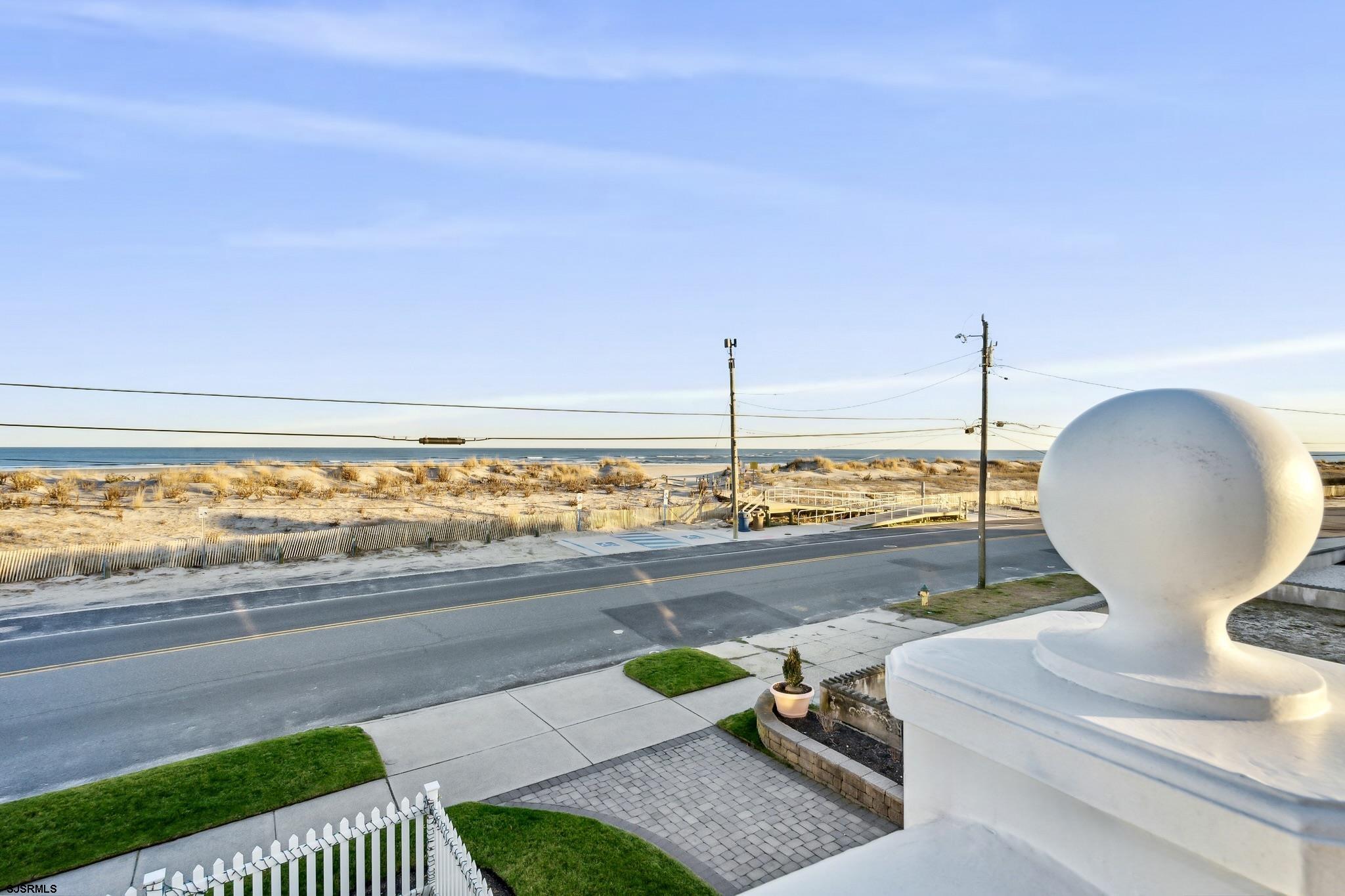 244 E Atlantic Blvd