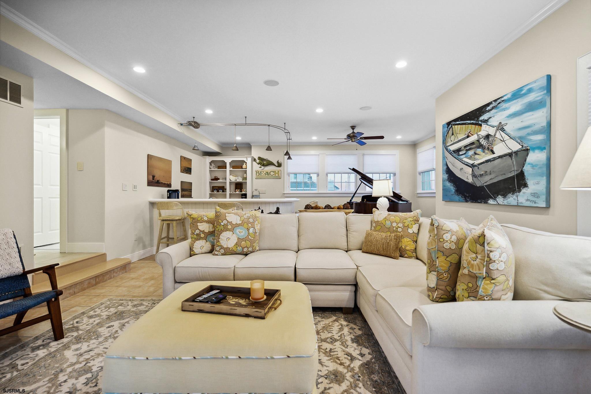 244 E Atlantic Blvd