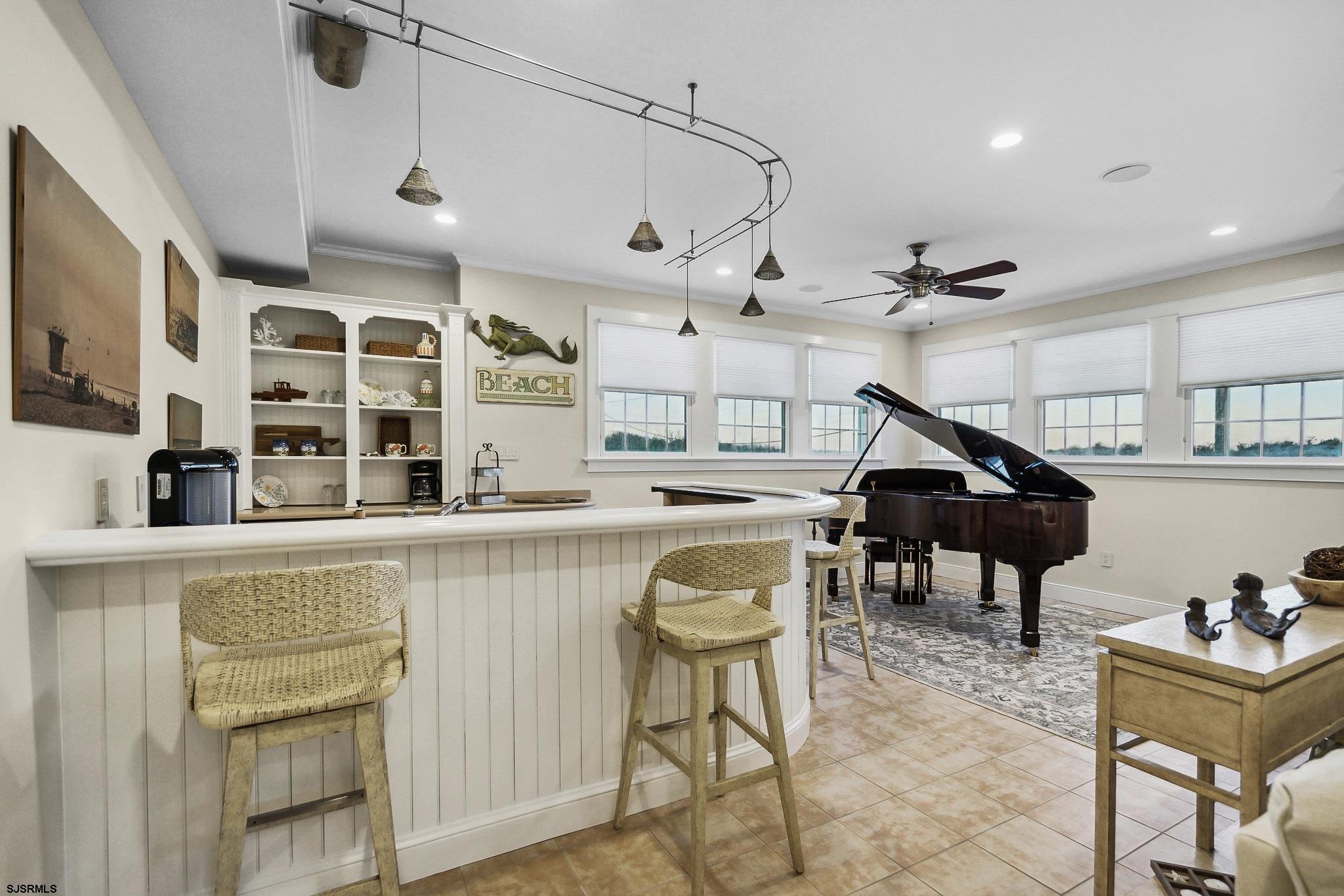 244 E Atlantic Blvd