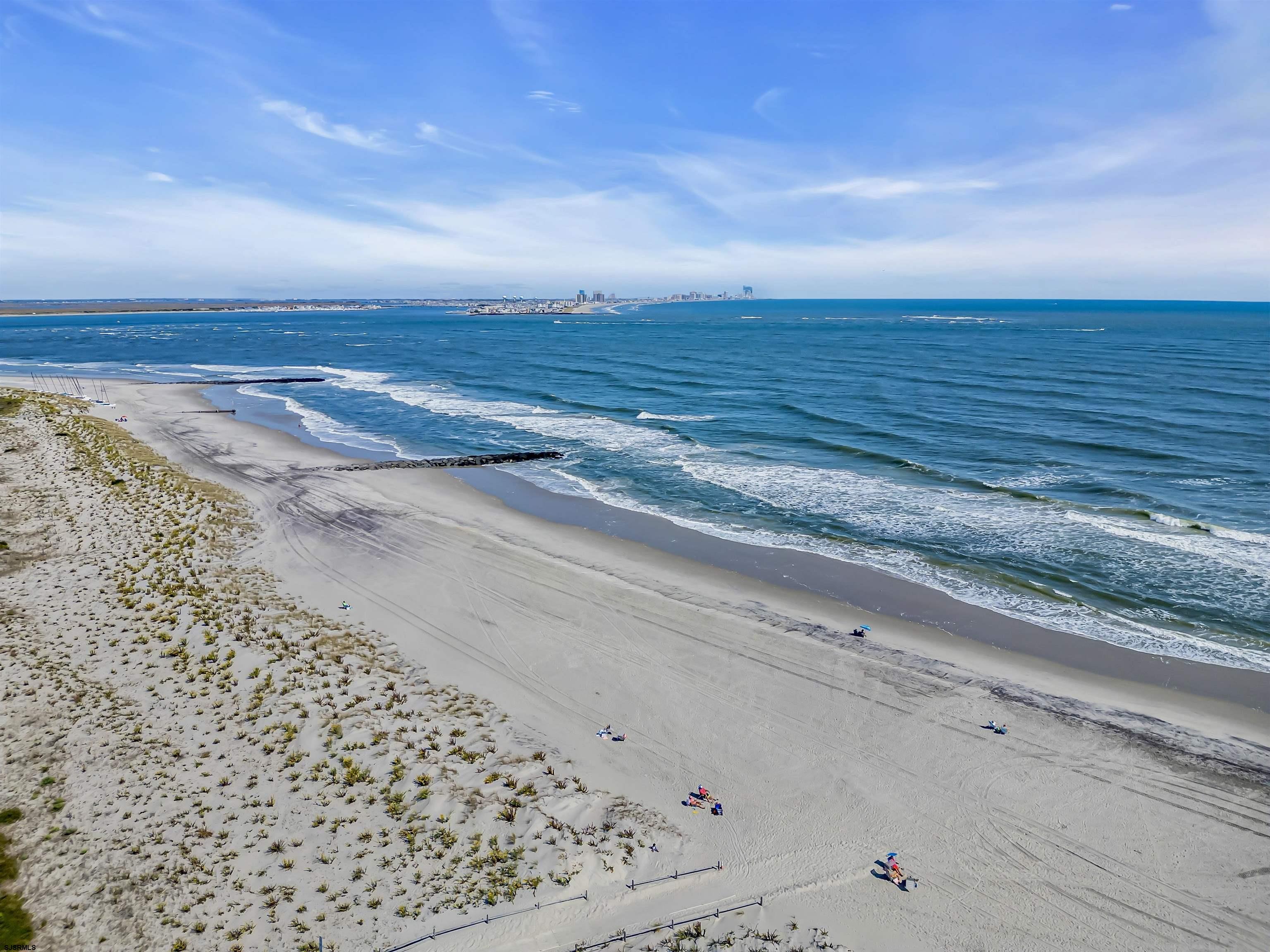 244 E Atlantic Blvd