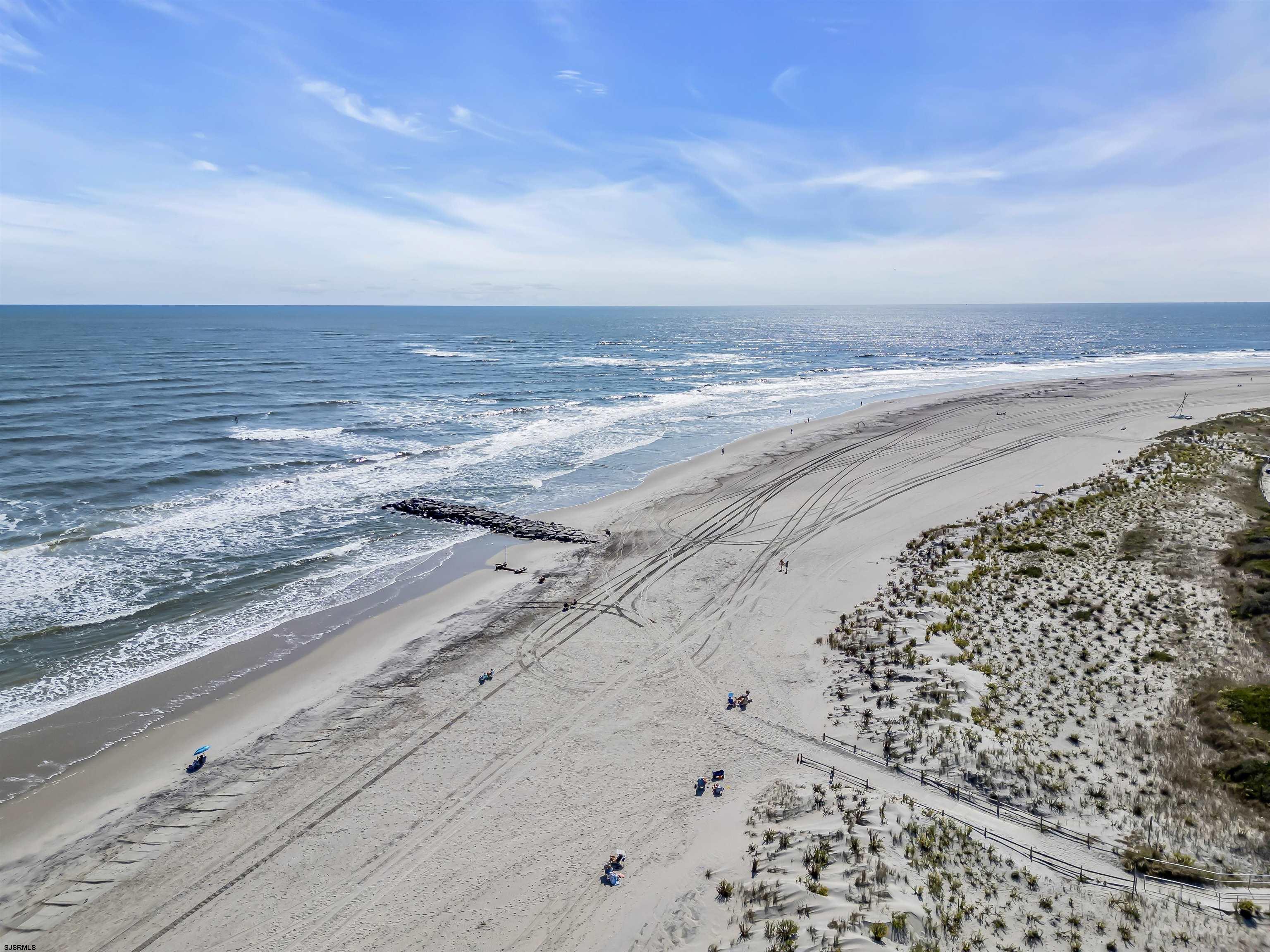 244 E Atlantic Blvd