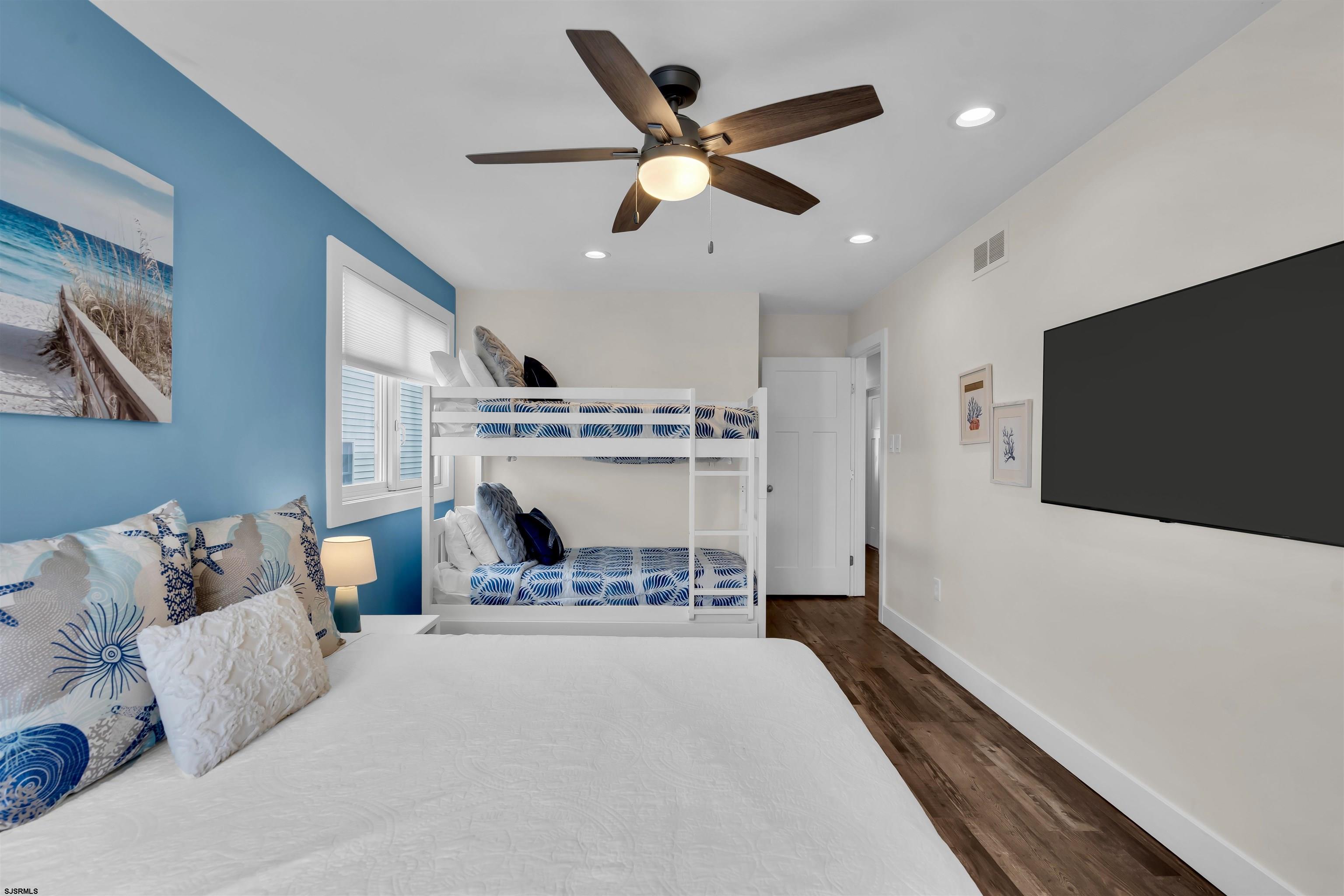 2206 Asbury Avenue Unit: 2