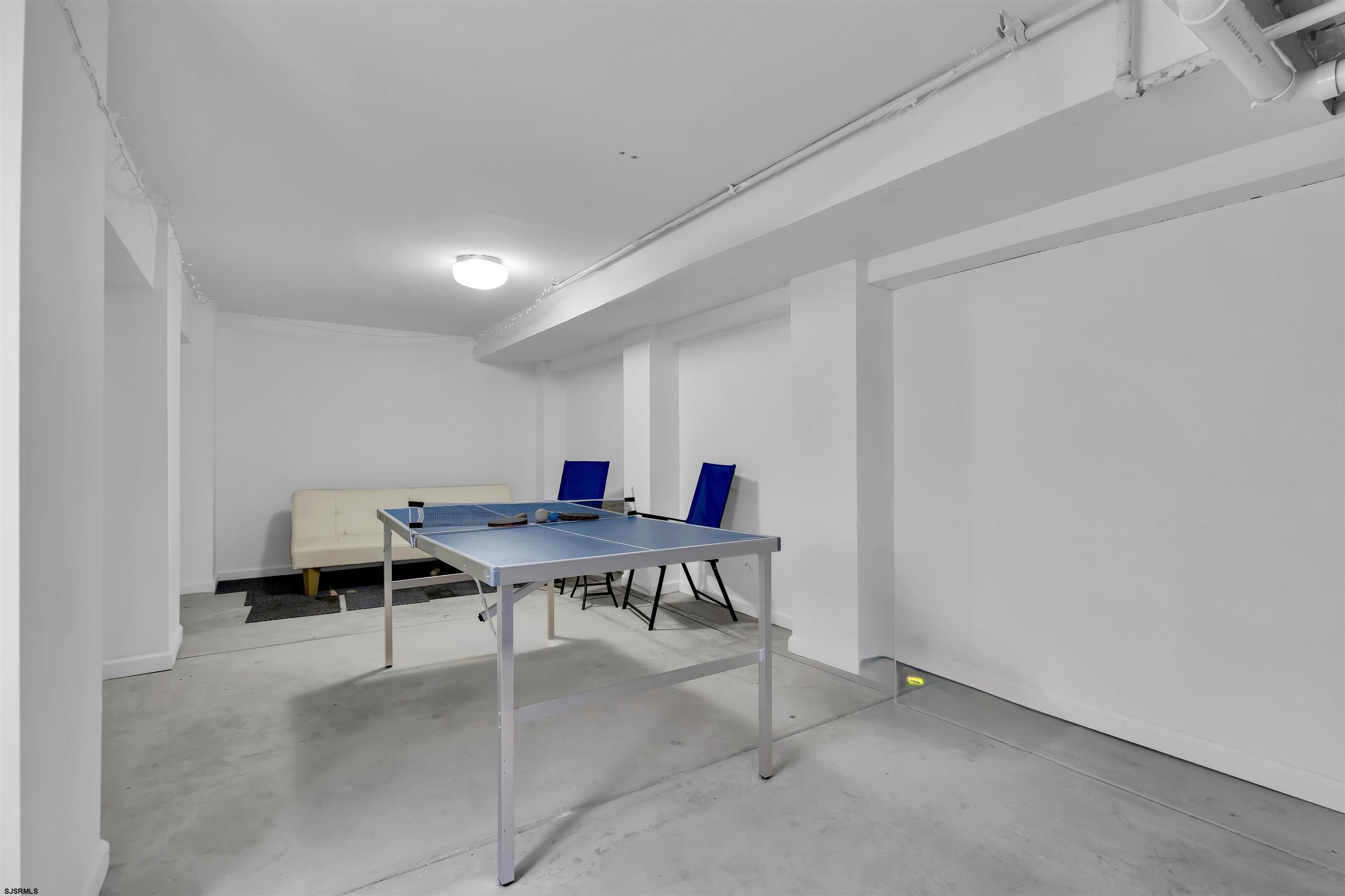 2206 Asbury Avenue Unit: 2