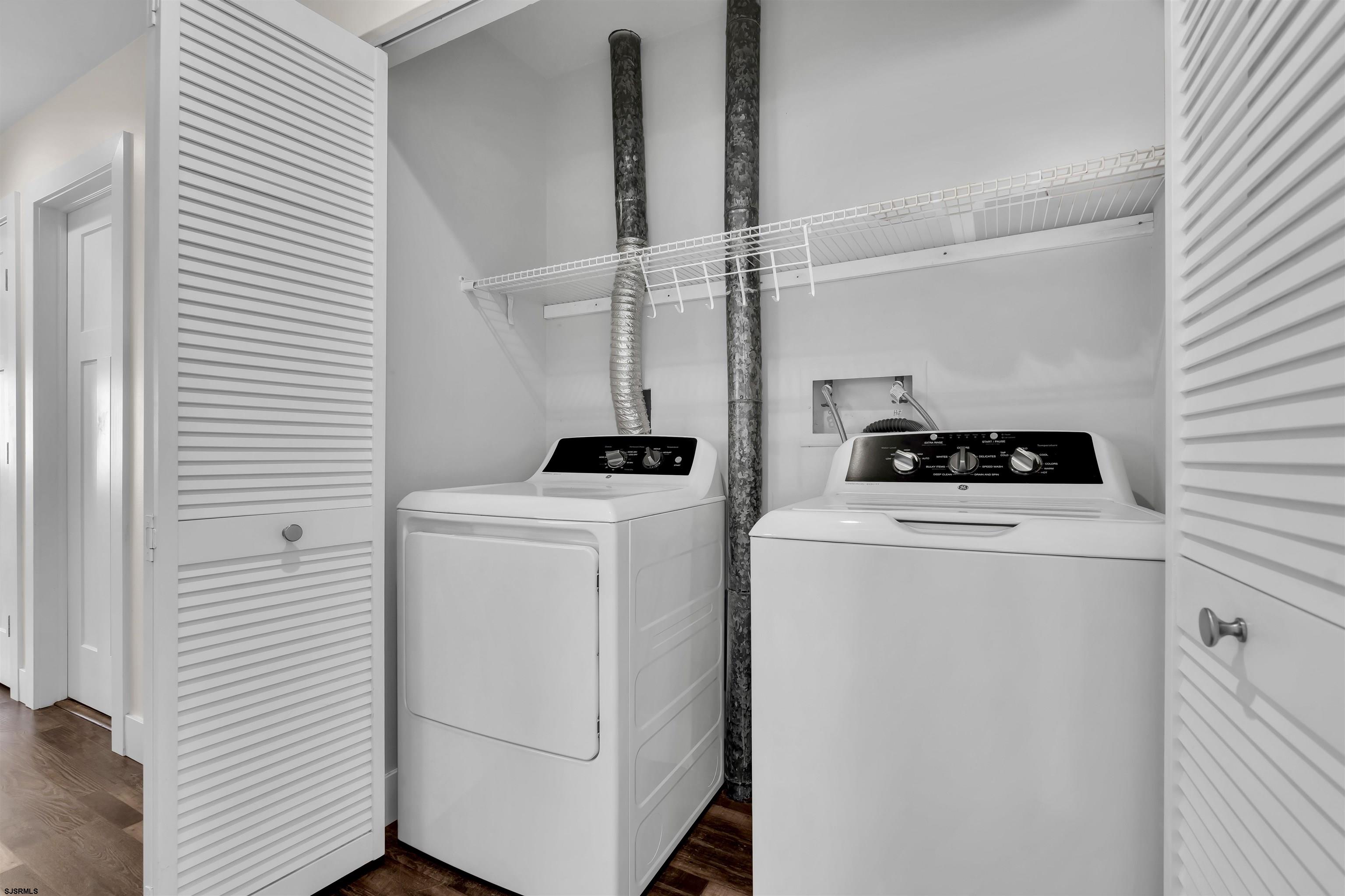 2206 Asbury Avenue Unit: 2