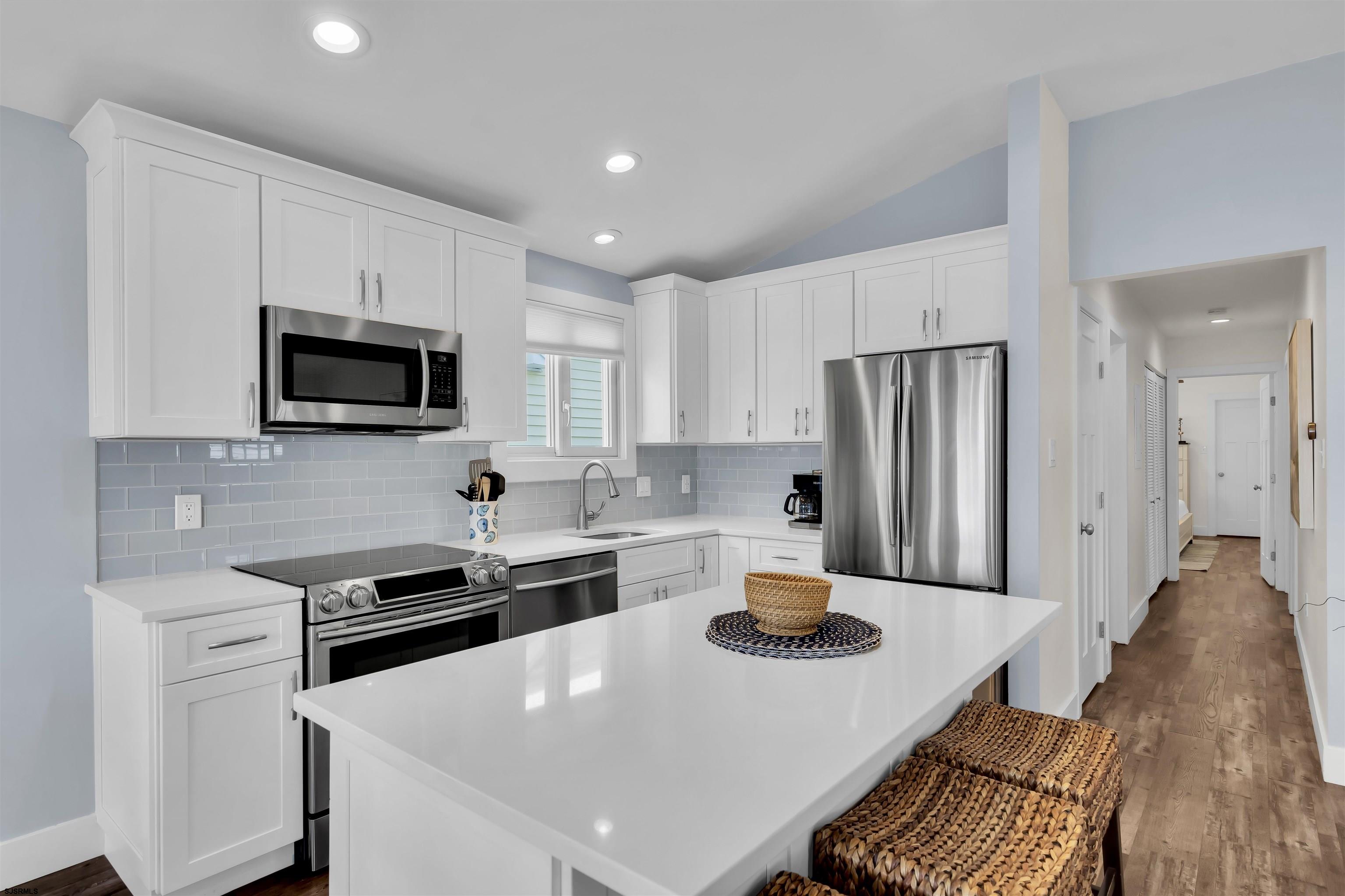 2206 Asbury Avenue Unit: 2