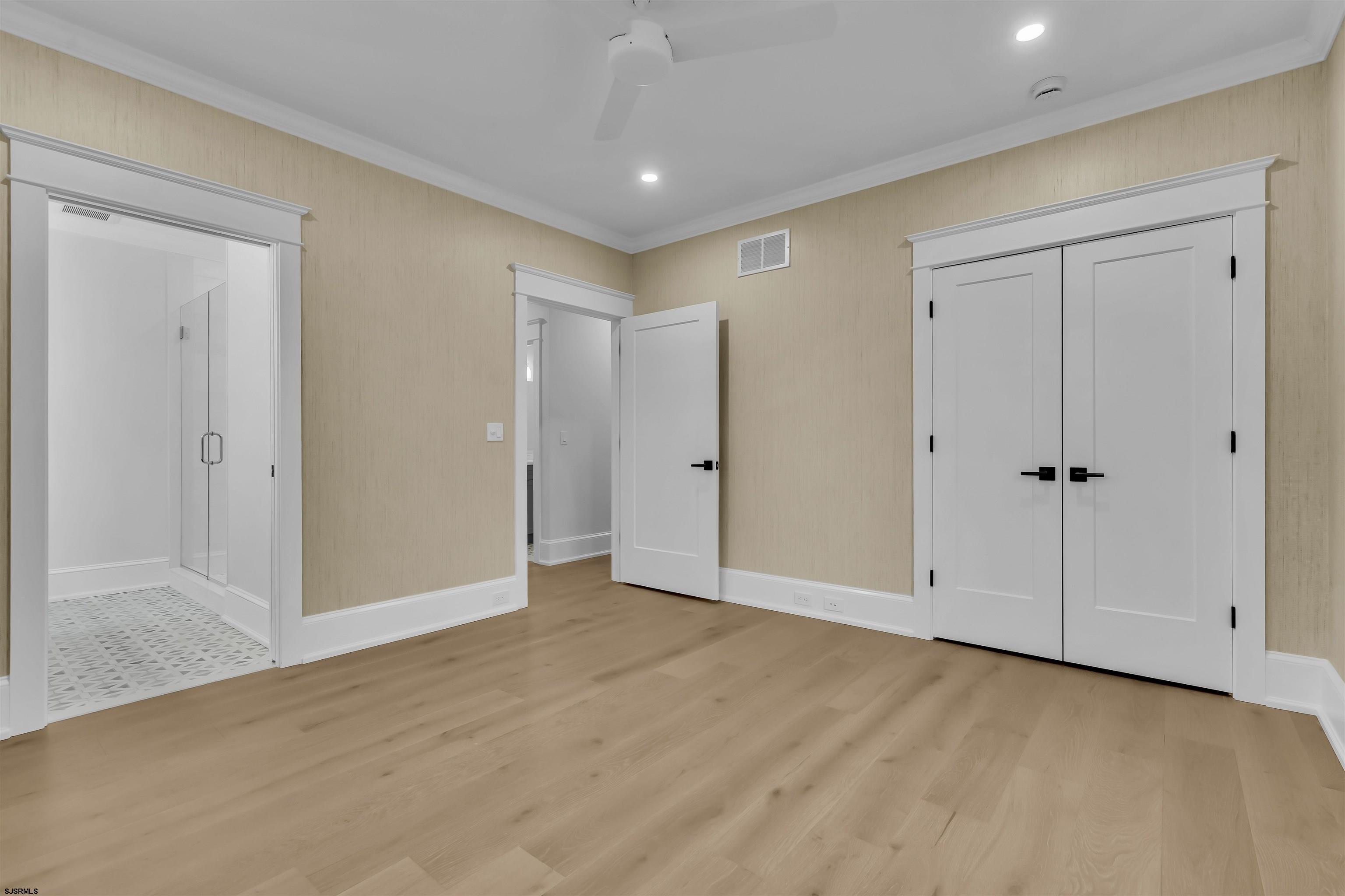5129 West Avenue Unit: 1
