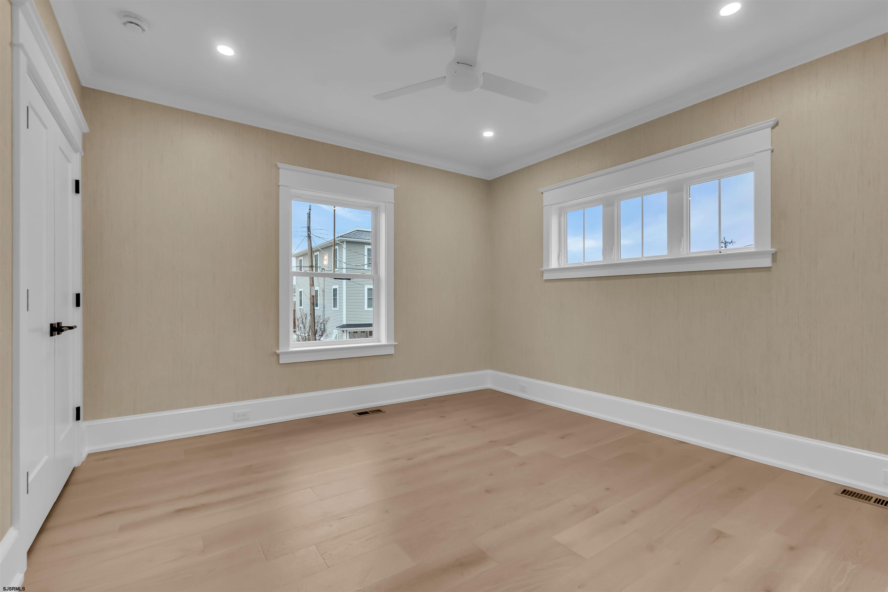 5129 West Avenue Unit: 1