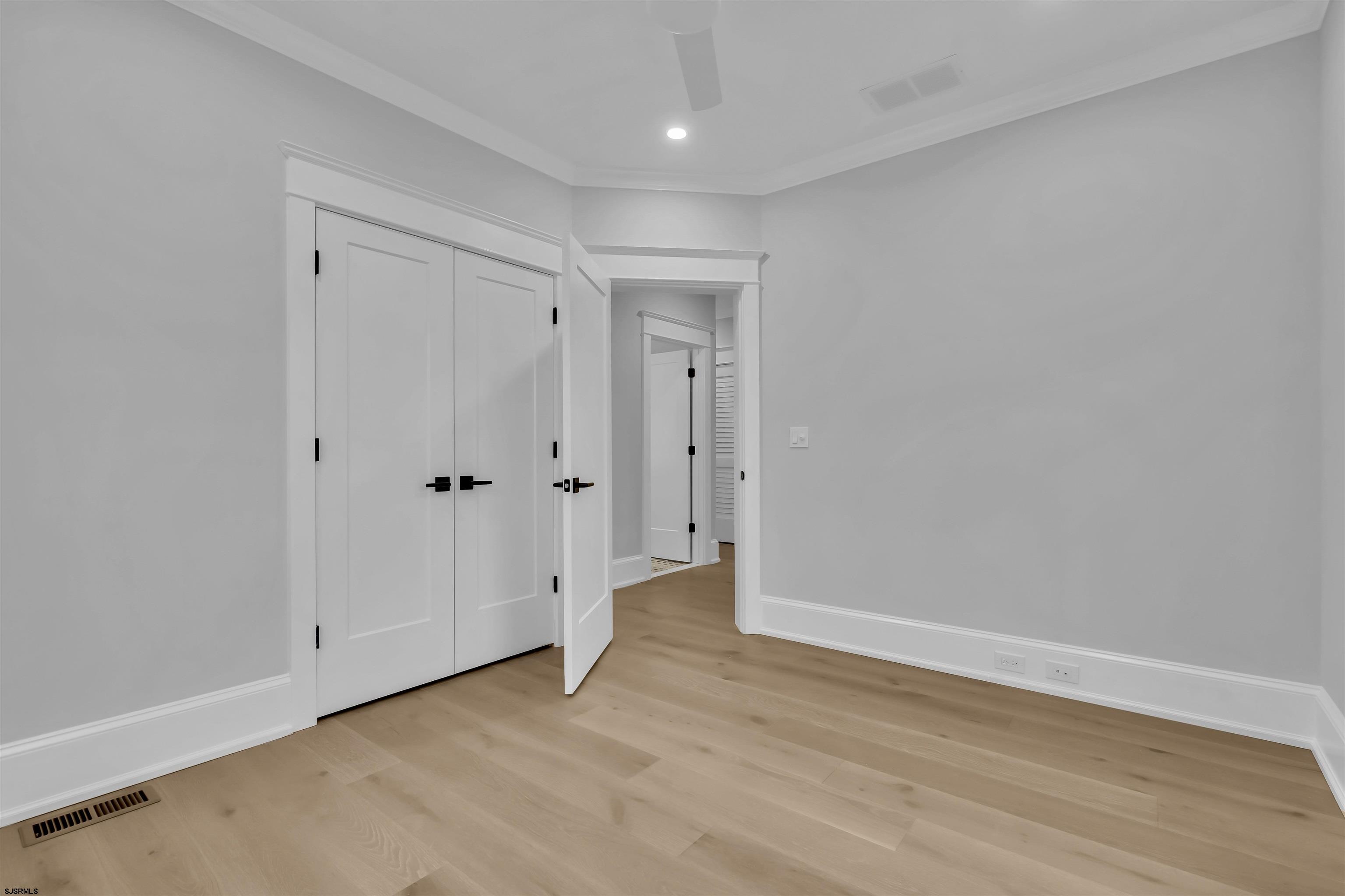 5129 West Avenue Unit: 1