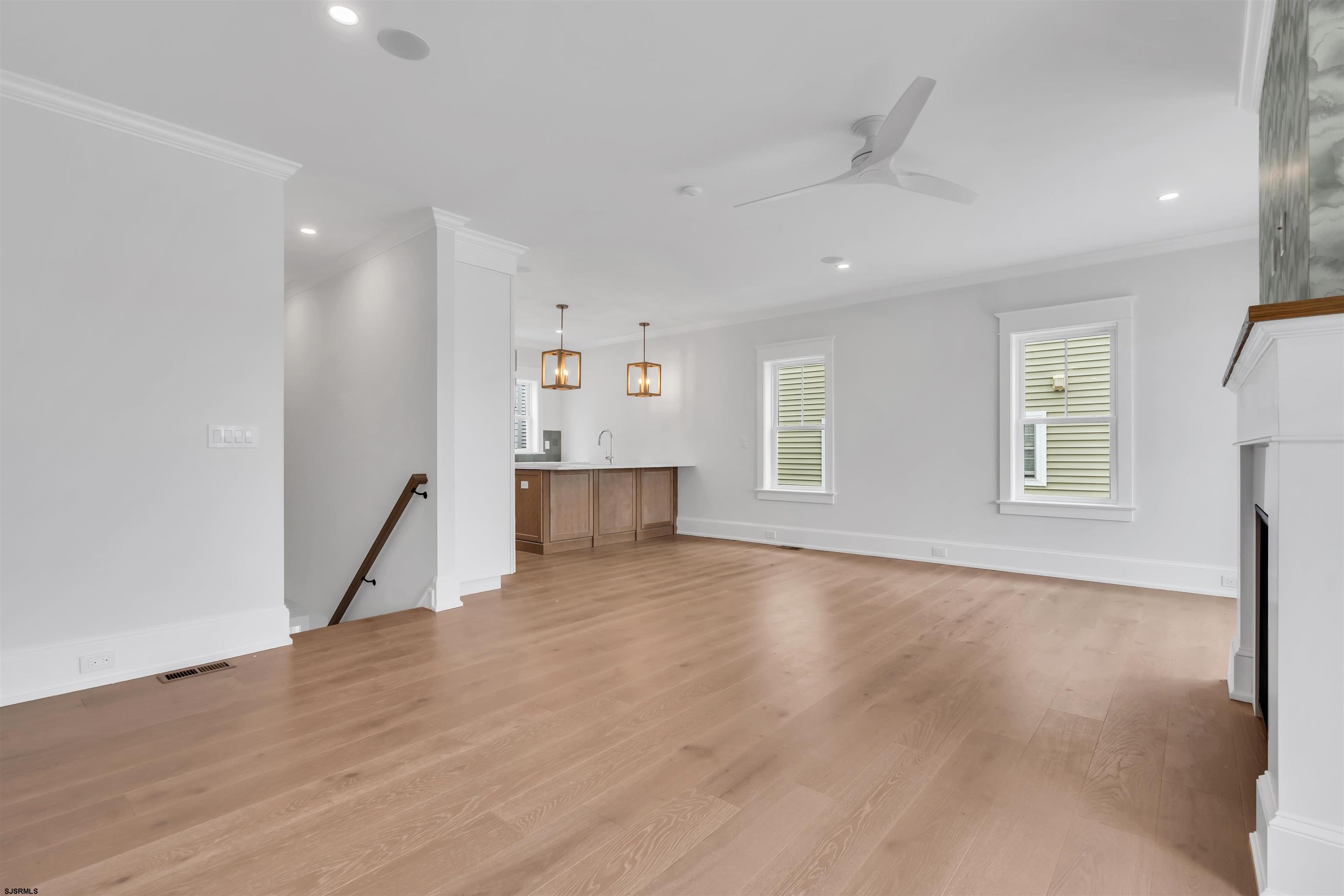 5129 West Avenue Unit: 1