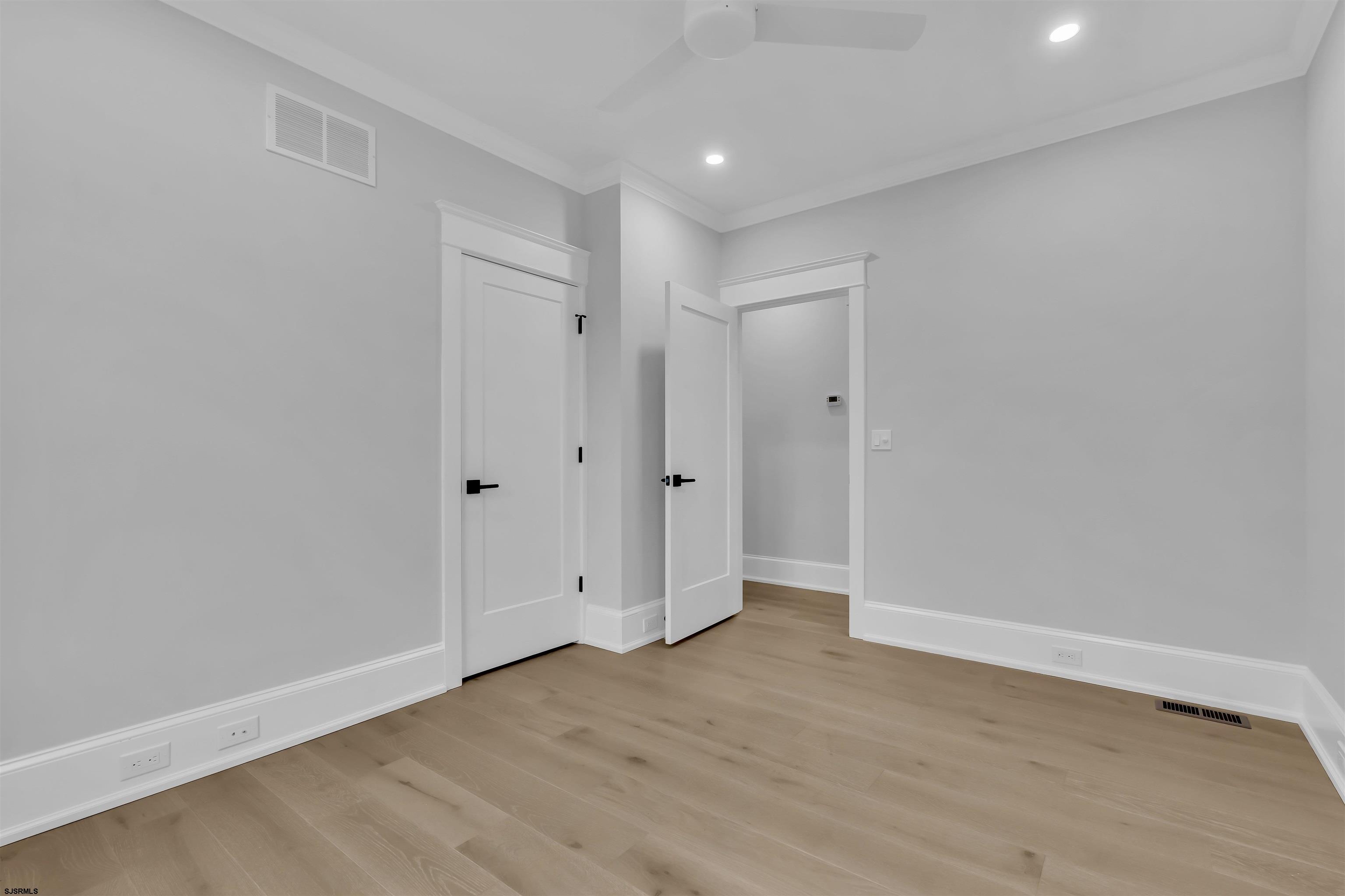 5129 West Avenue Unit: 1