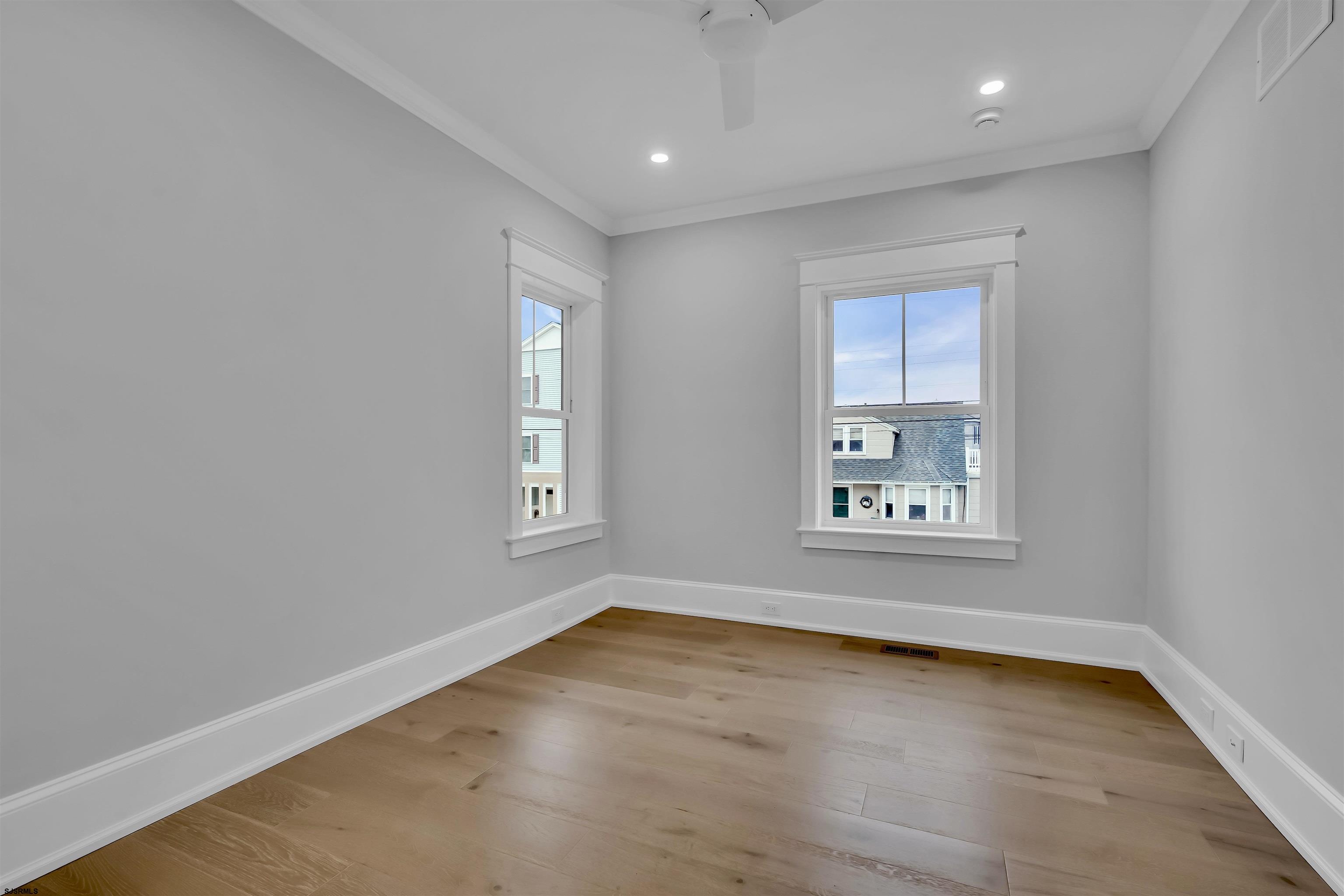 5129 West Avenue Unit: 1