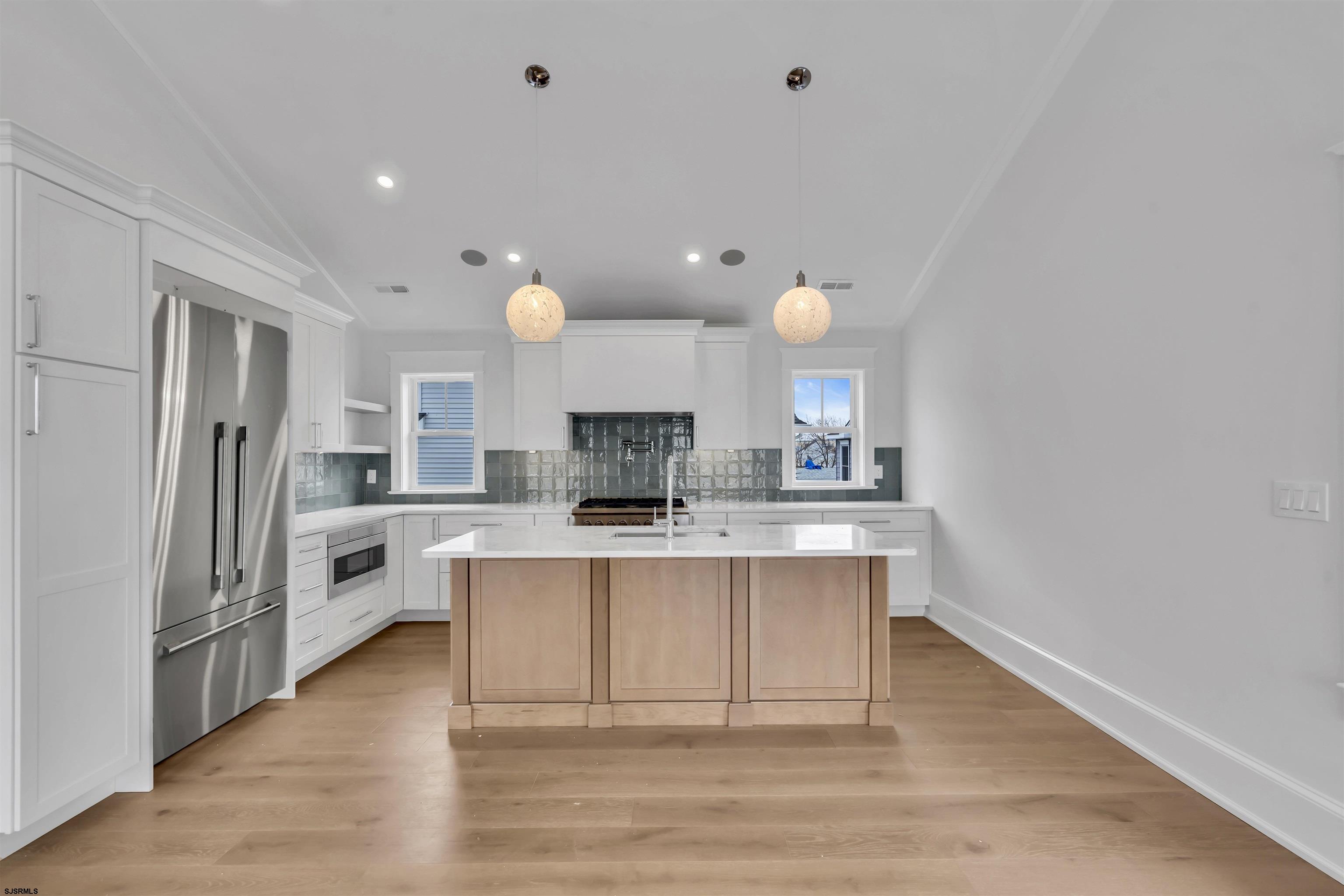 5131 West Avenue Unit: 2