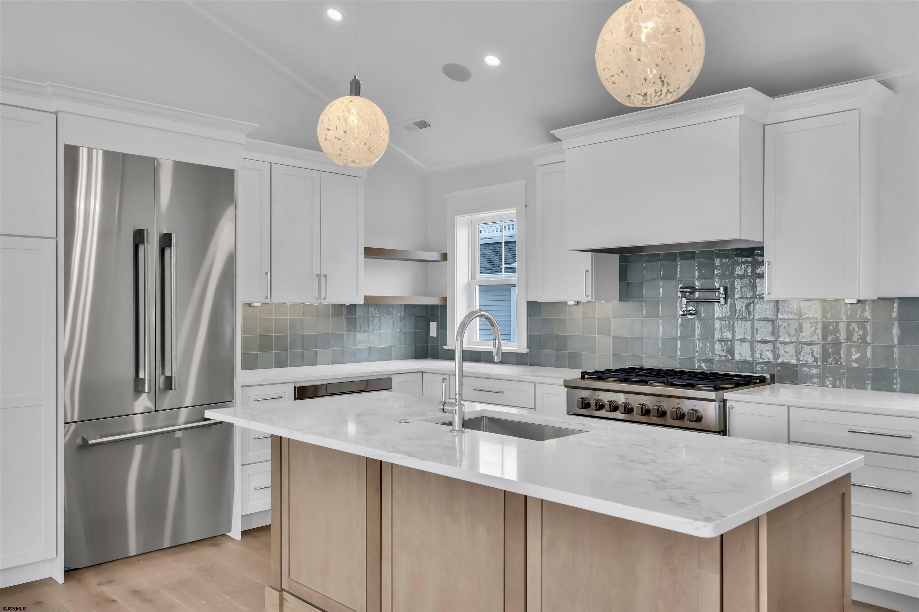 5131 West Avenue Unit: 2