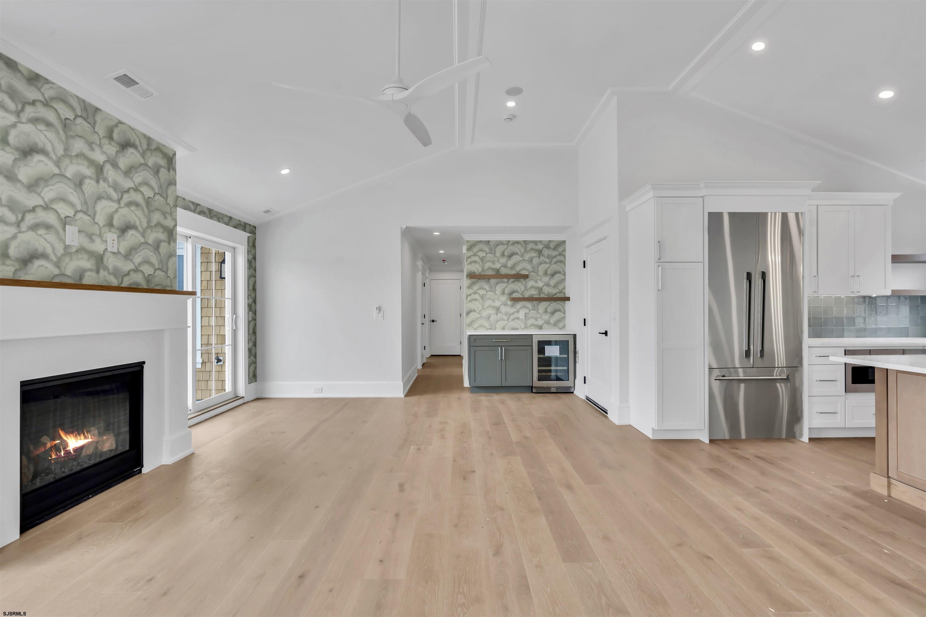5131 West Avenue Unit: 2