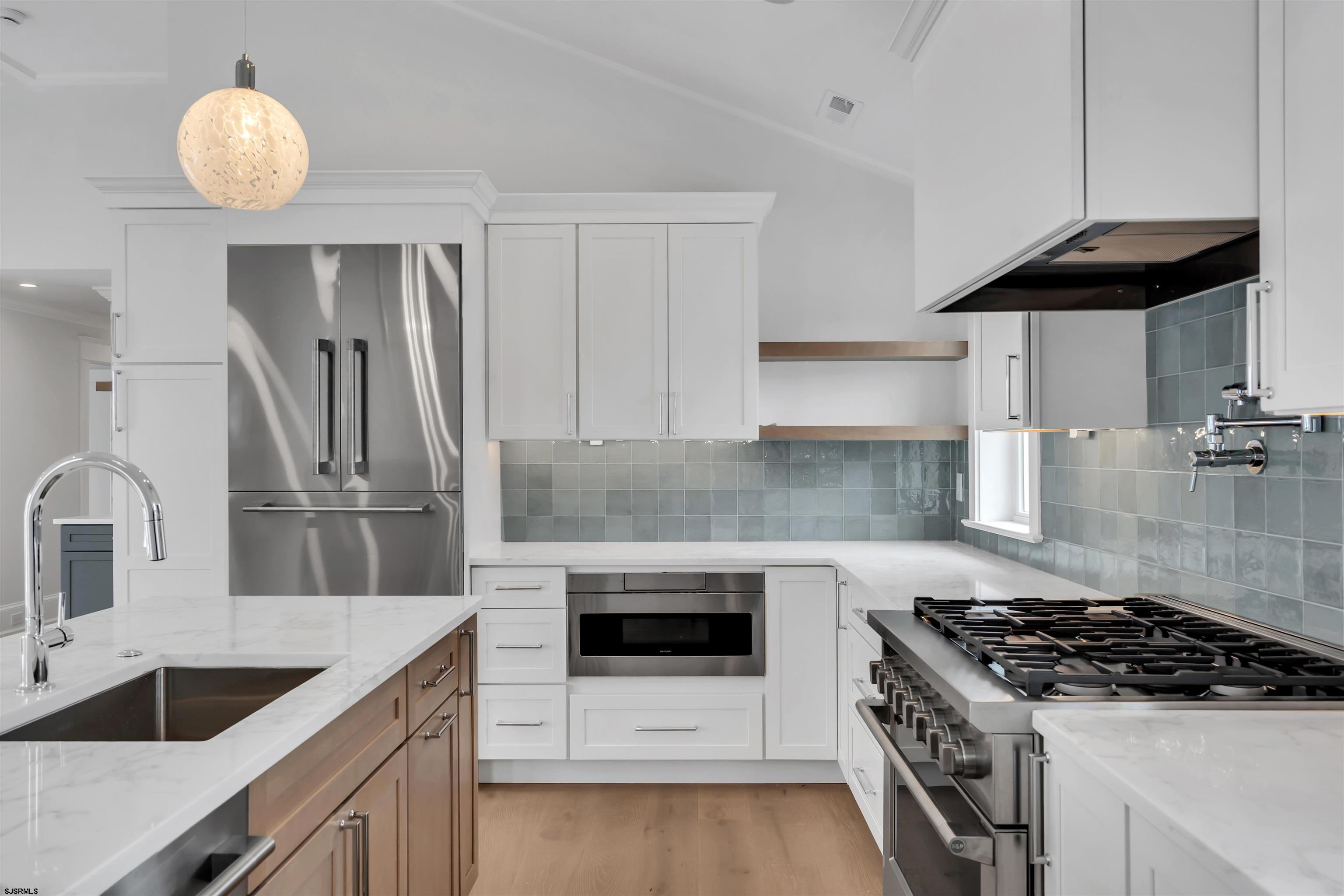 5131 West Avenue Unit: 2