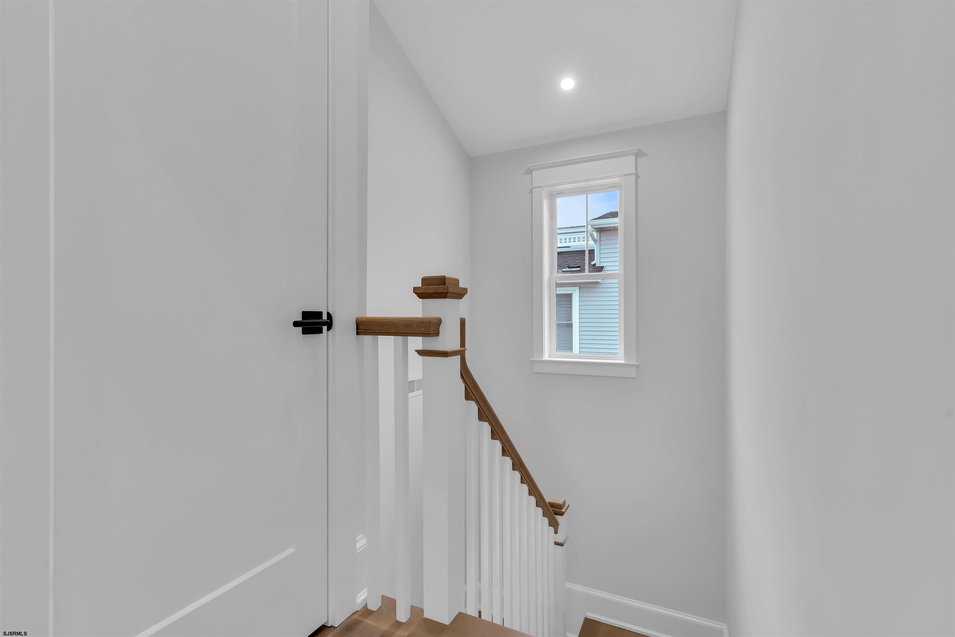5131 West Avenue Unit: 2