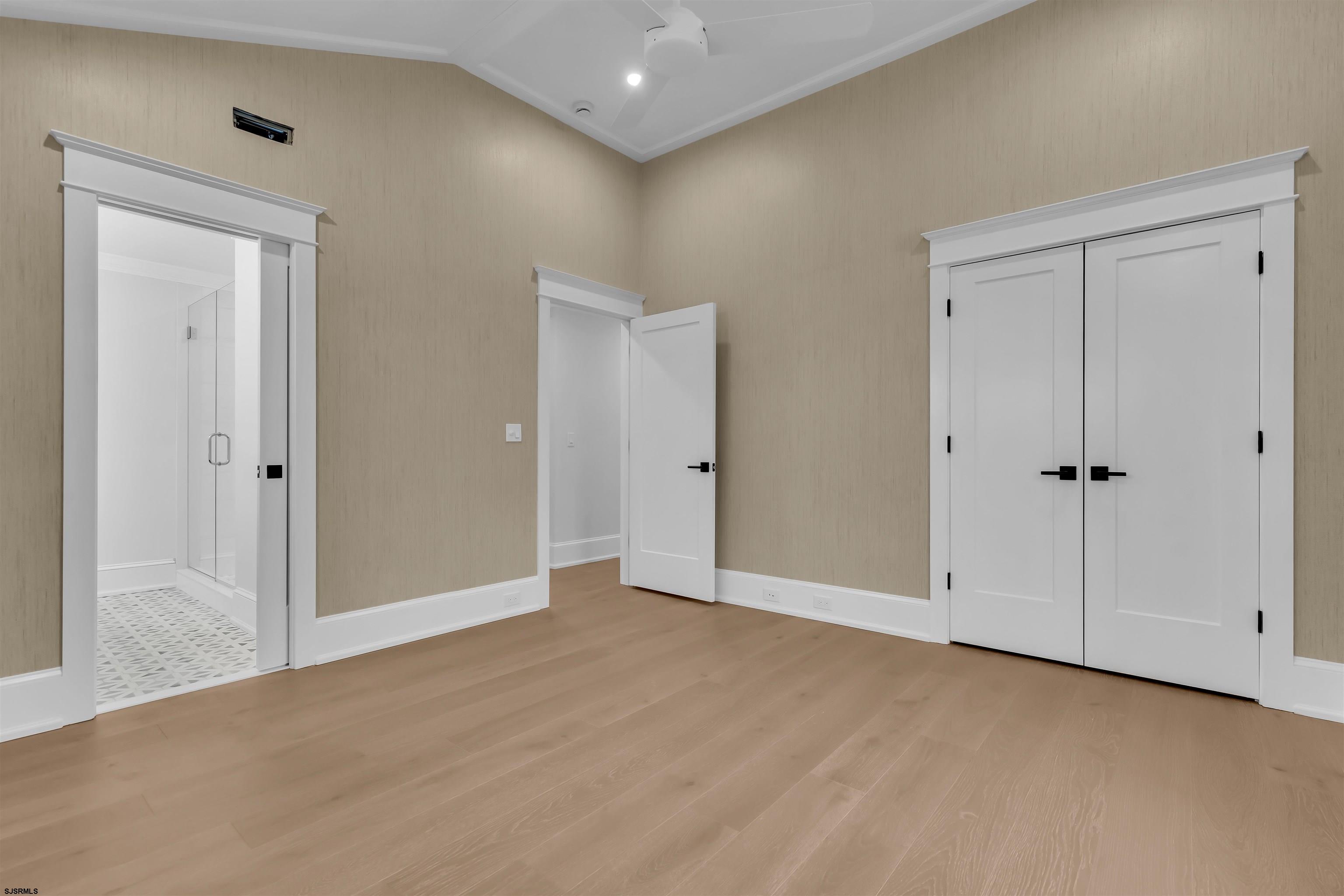5131 West Avenue Unit: 2