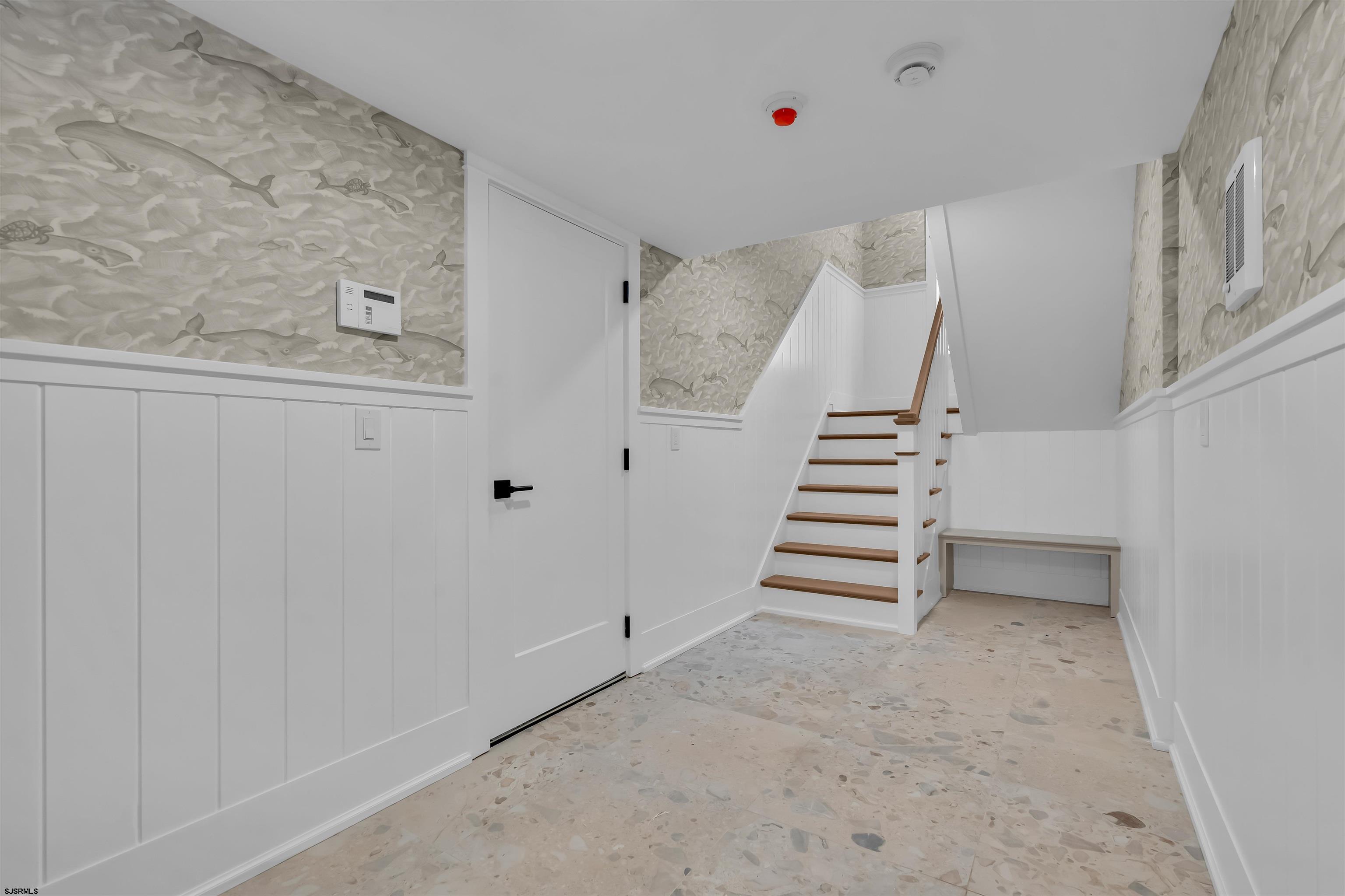 5131 West Avenue Unit: 2