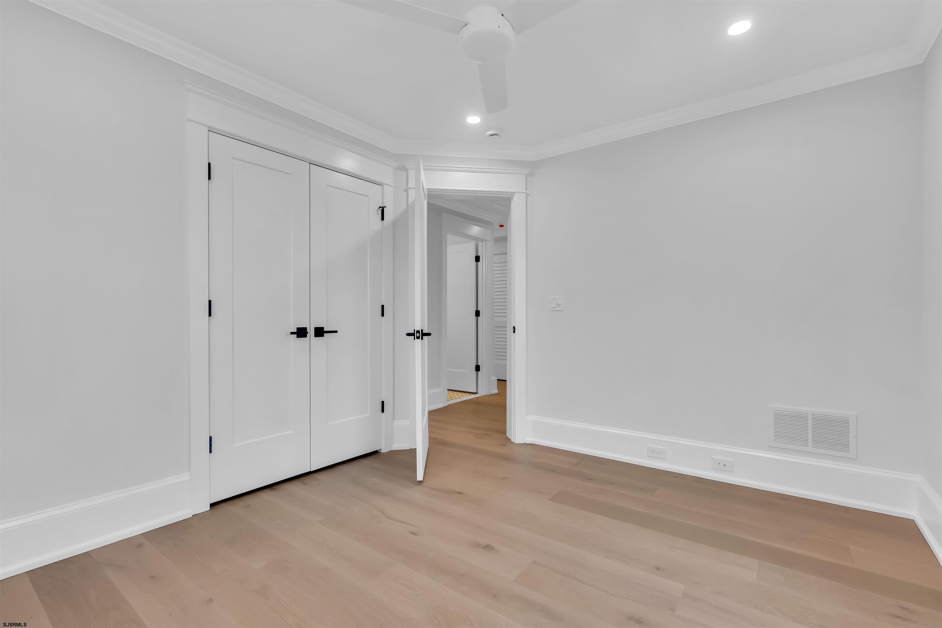 5131 West Avenue Unit: 2