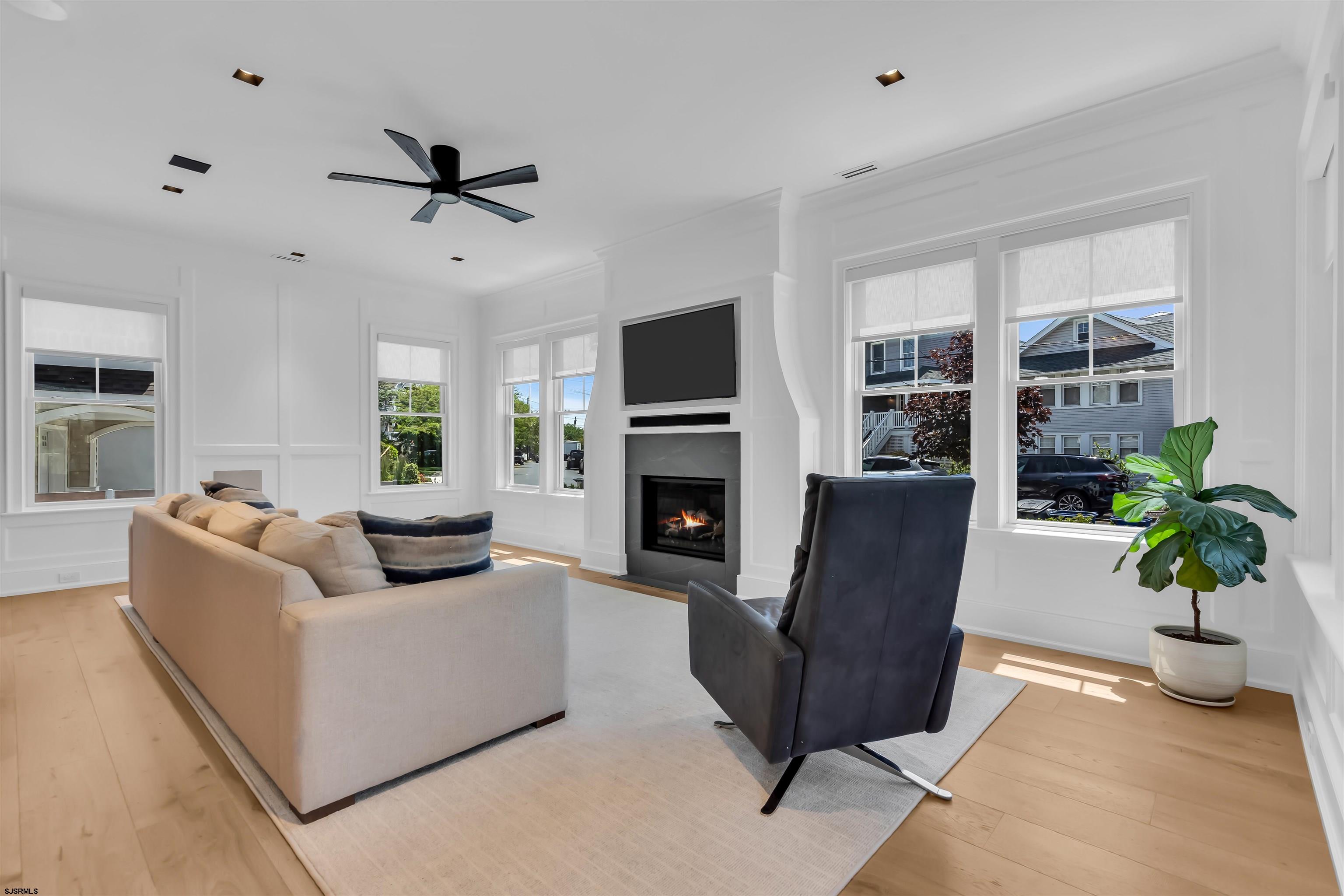 2 Morningside Road