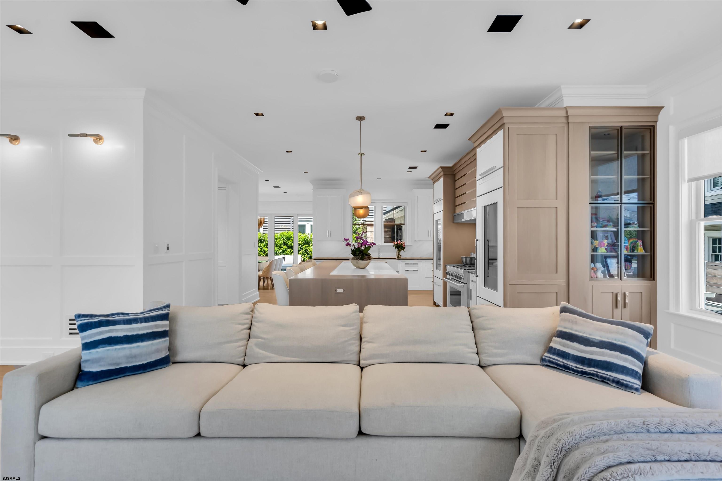 2 Morningside Road