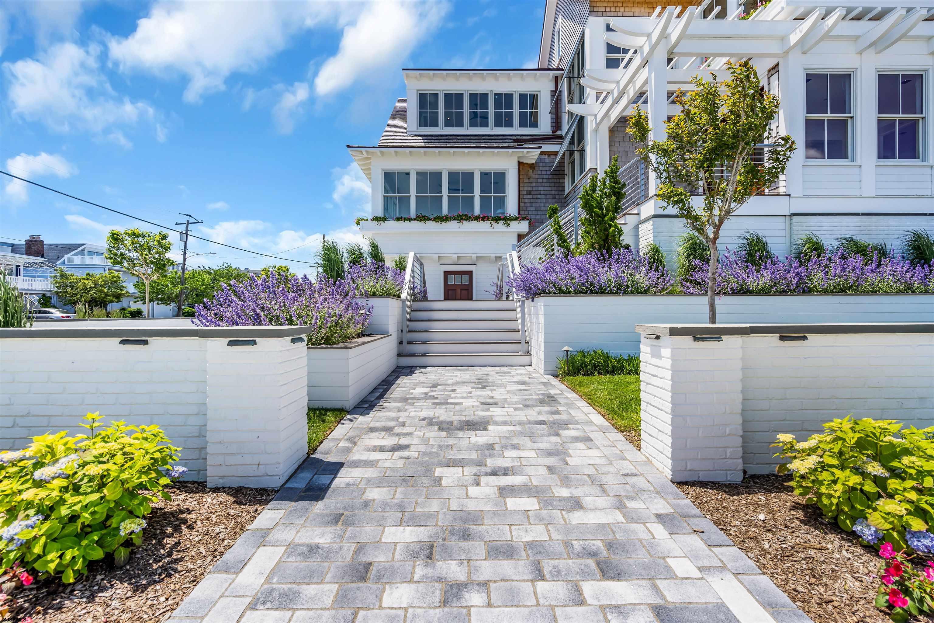 80 Bay Road