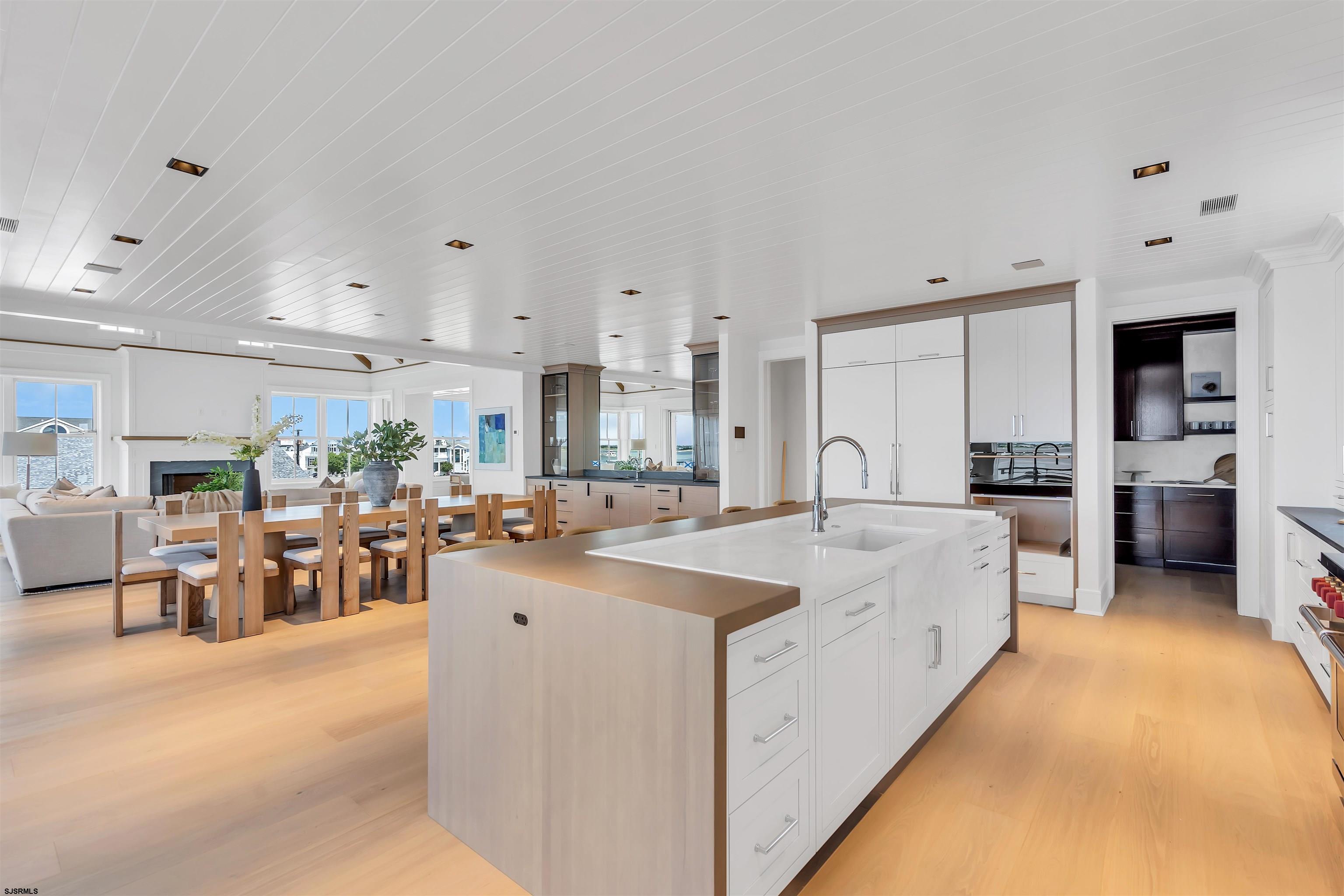 80 Bay Road