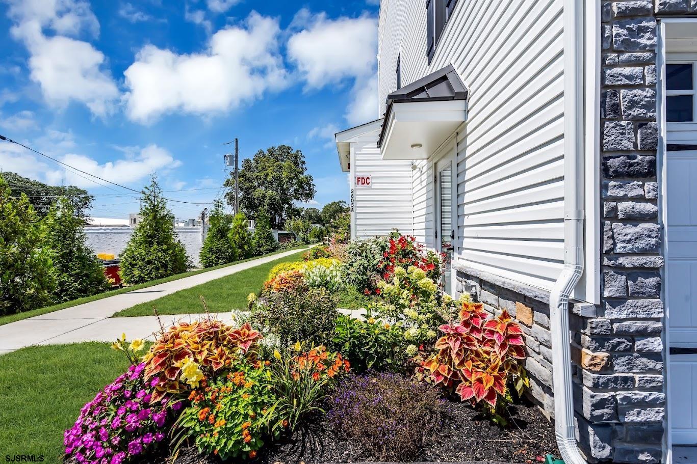 2605 Christina Ln Unit: 2605