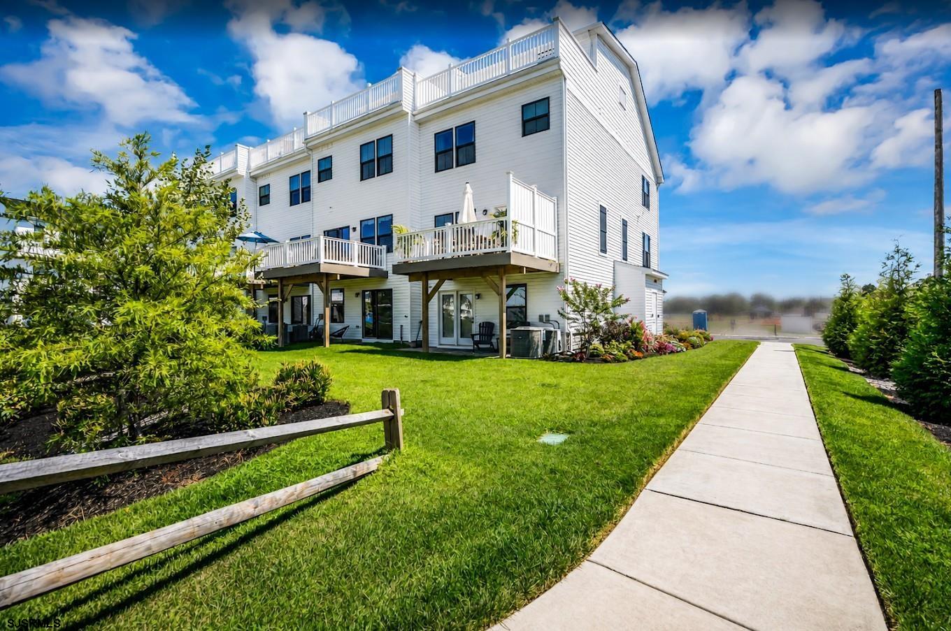 2605 Christina Ln Unit: 2605