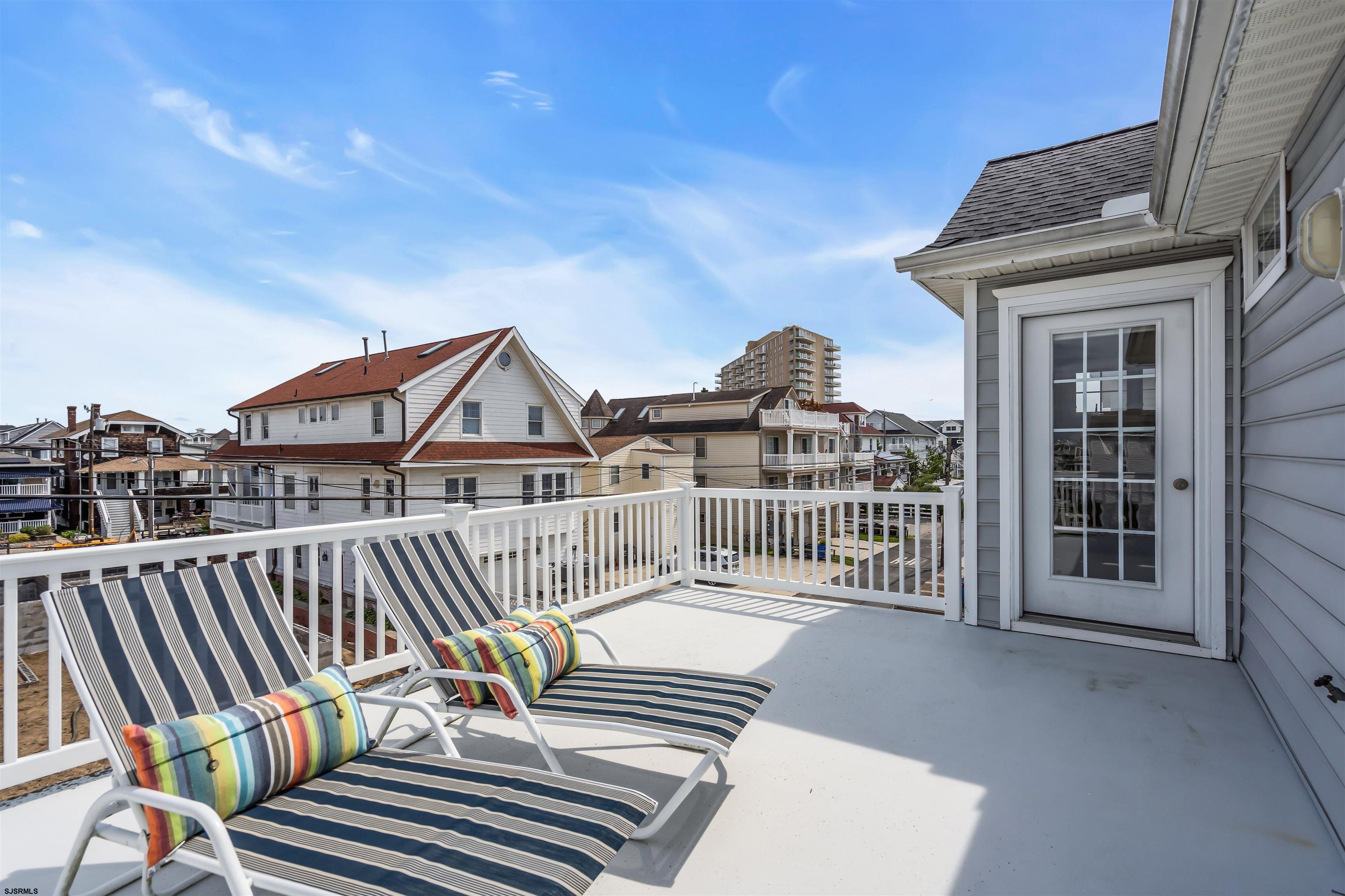 873 4th Unit: 2nd fl