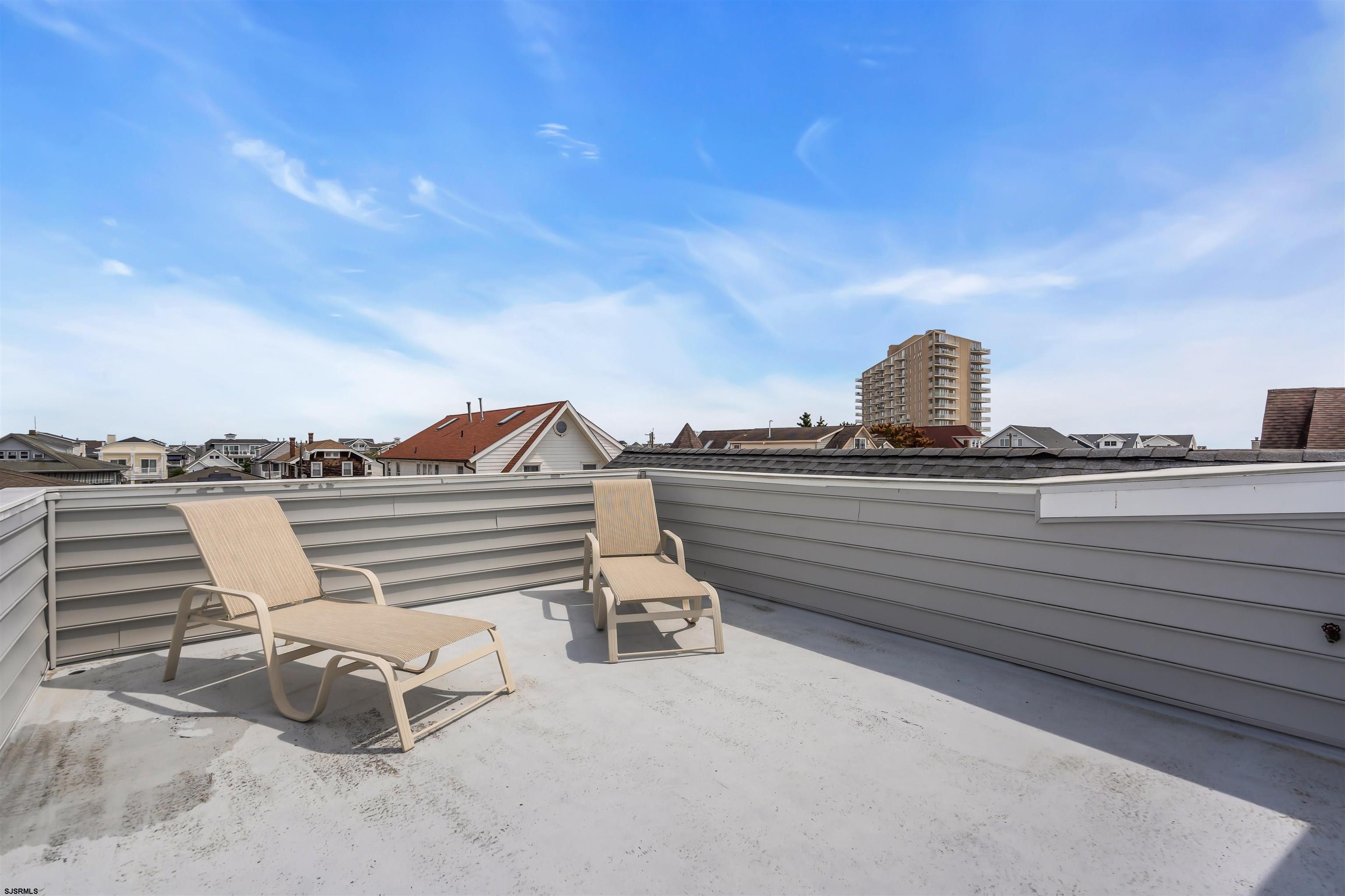 873 4th Unit: 2nd fl
