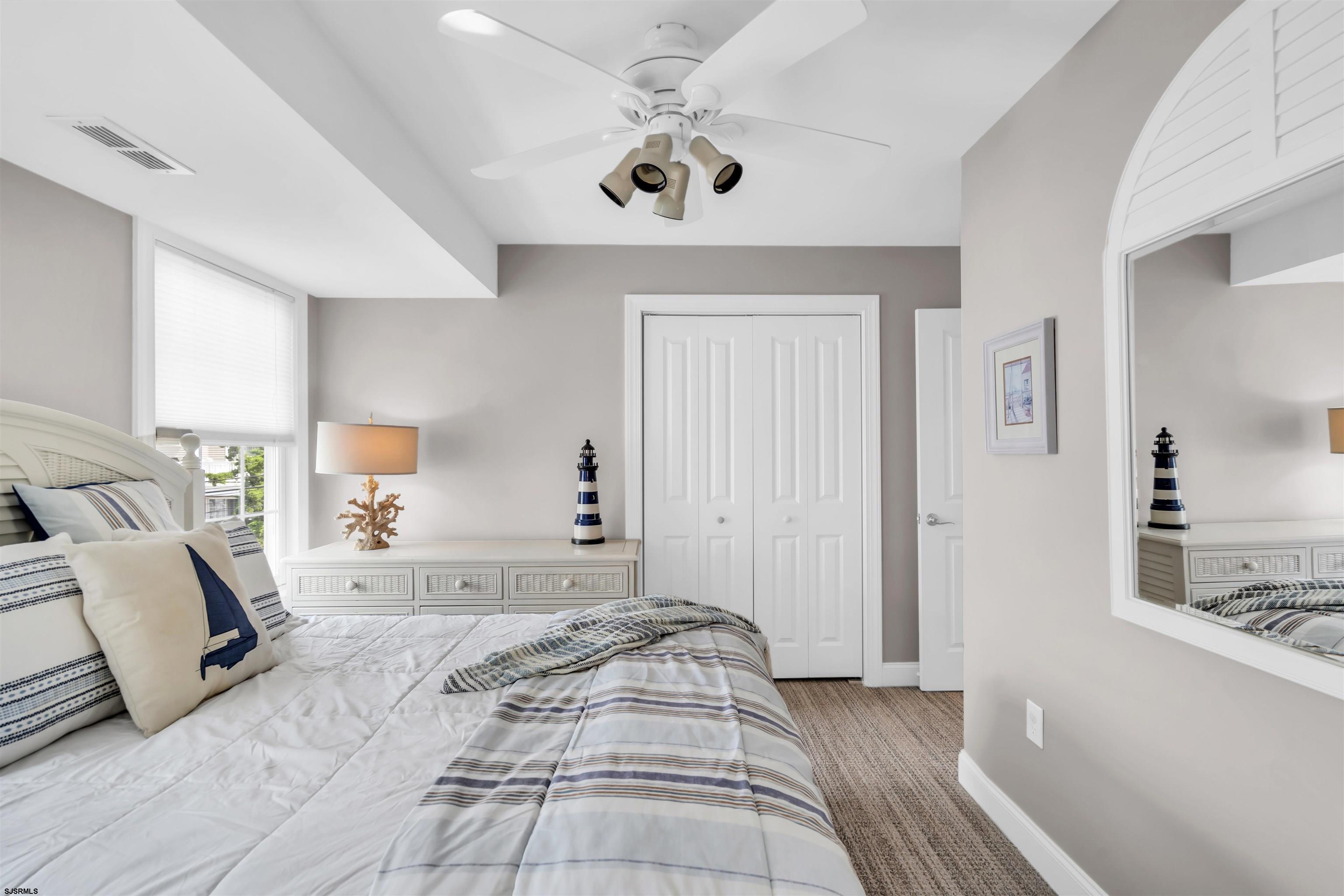 873 4th Unit: 2nd fl
