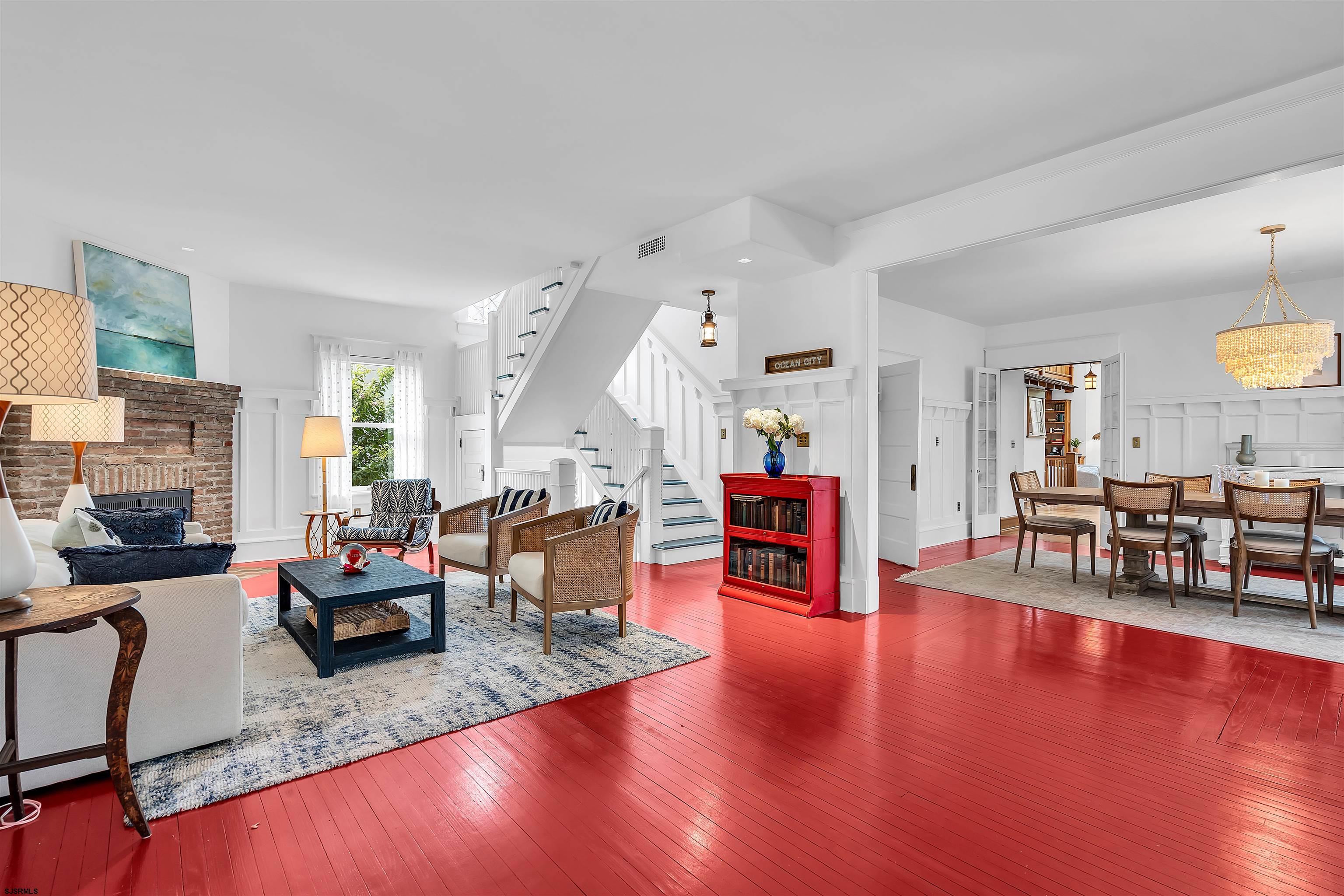 154 E Atlantic Blvd