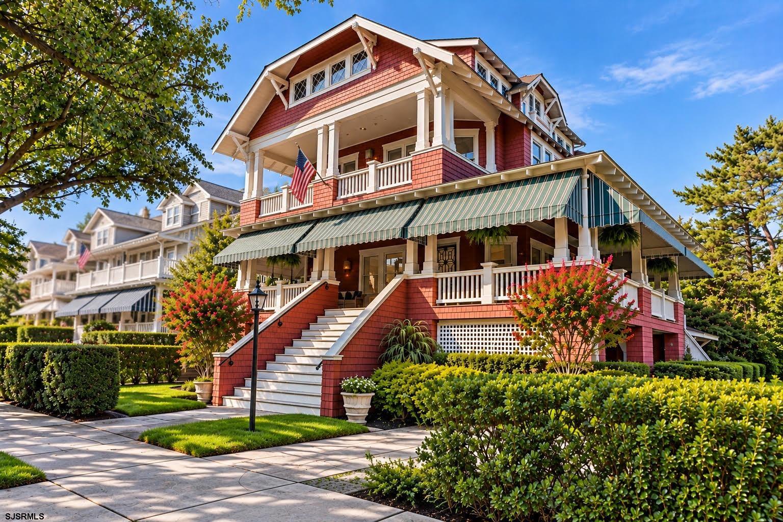154 E Atlantic Blvd