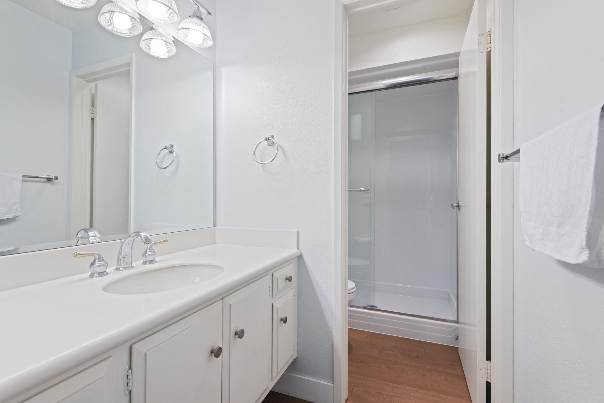 3663 San Remo Drive, 3f