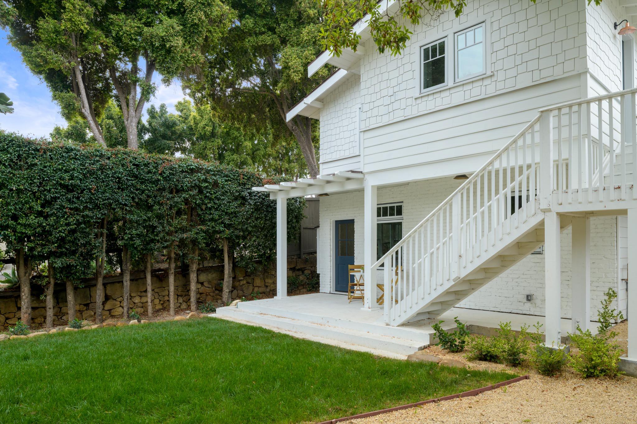 602 E Sola Street