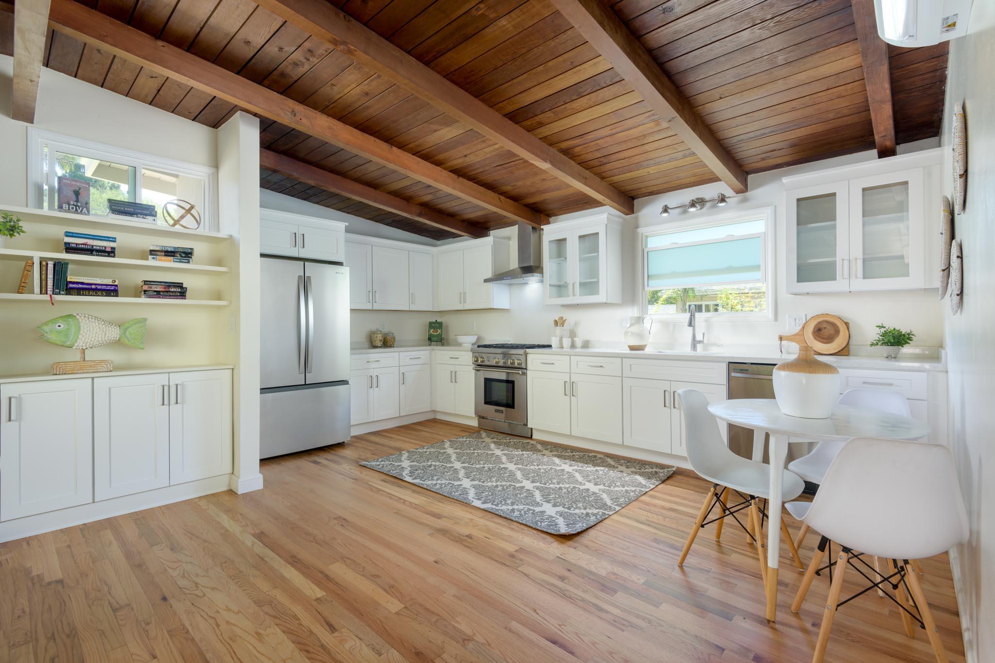 2551 Treasure Drive