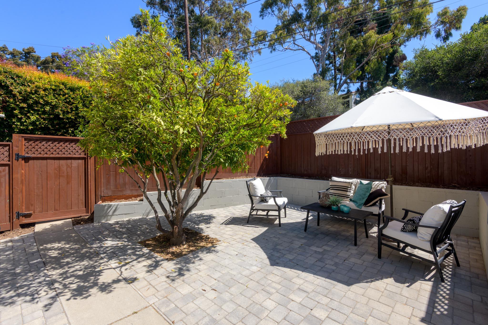 2551 Treasure Drive