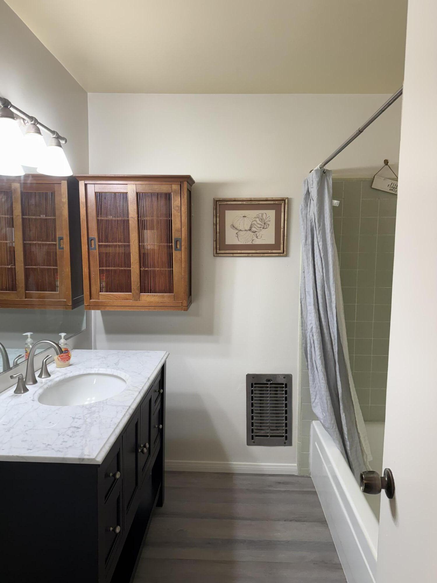4980 Sandyland Road Apt 212