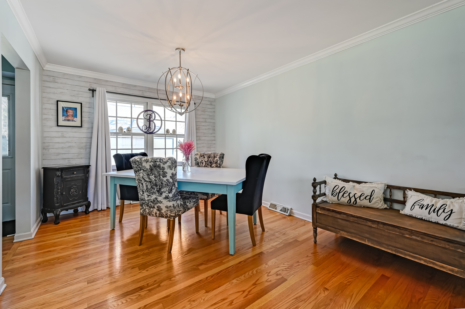 556 JEFFERSON Street