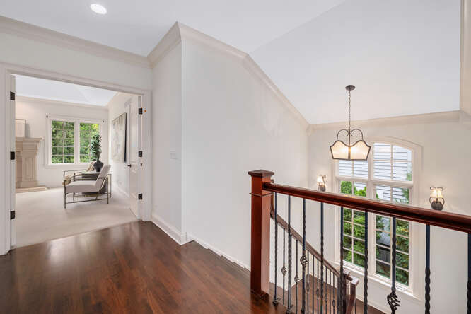 210 W Hickory Street