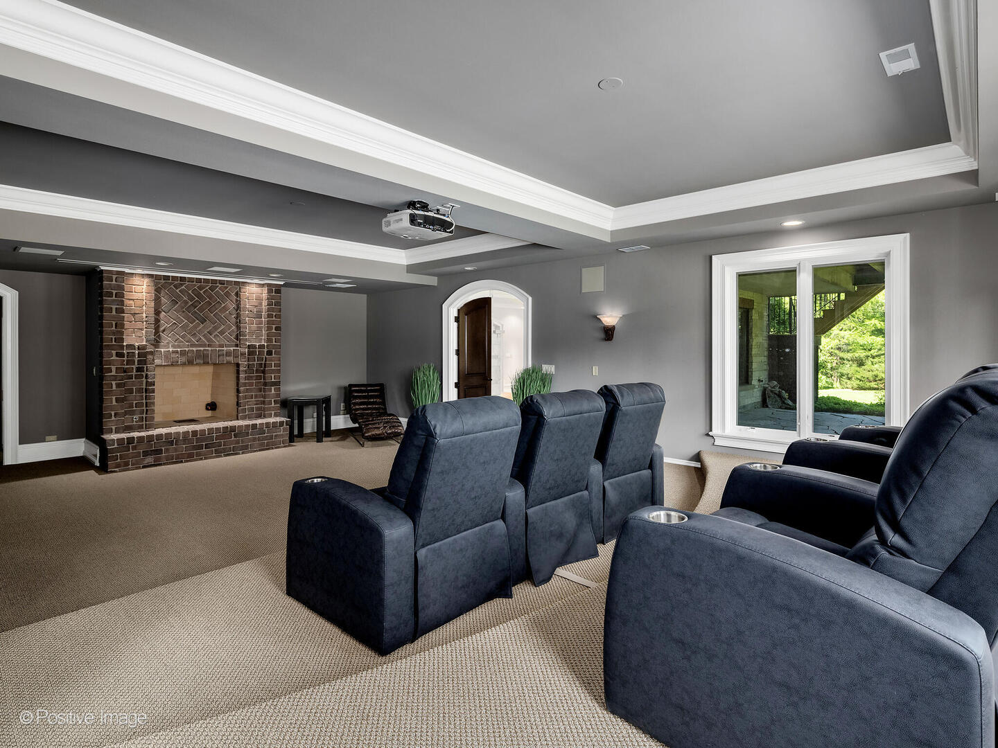6655 Lee Court