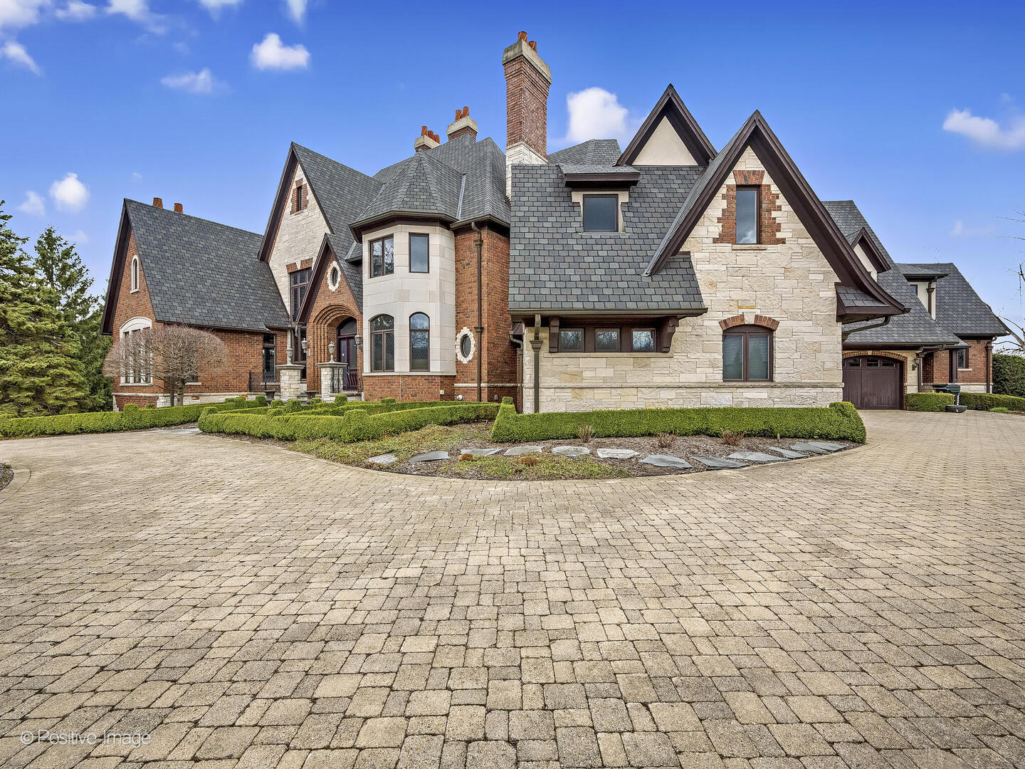 6655 Lee Court