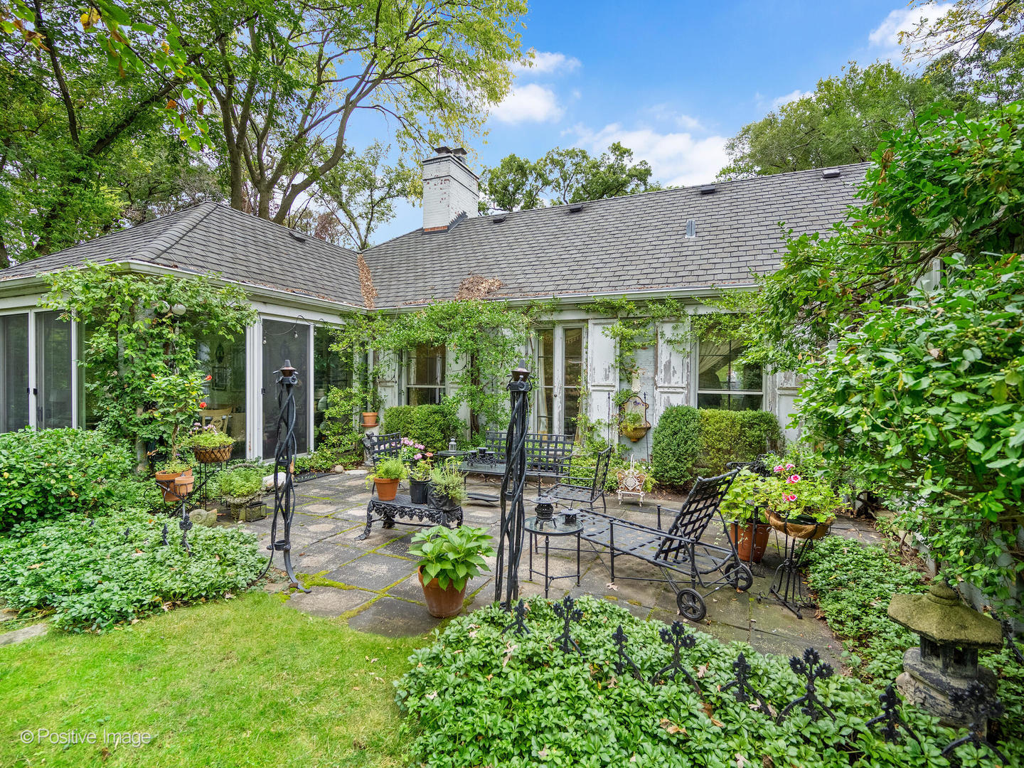 704 Bittersweet Lane