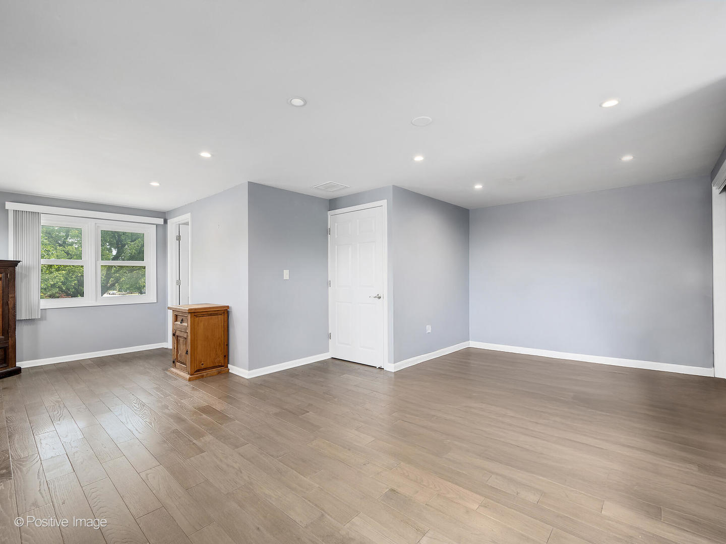 5524 S Bruner Street