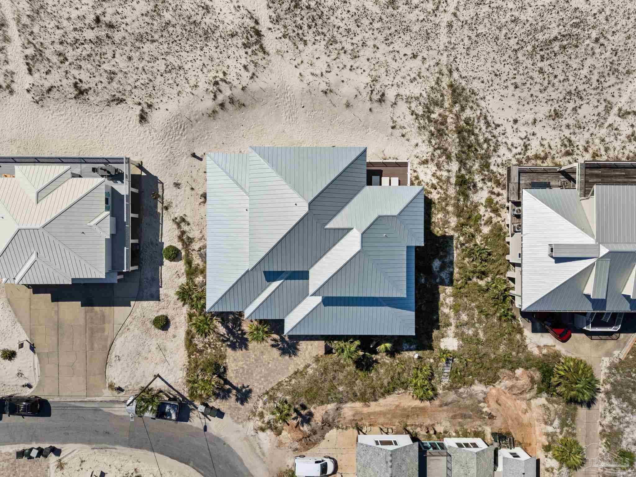 236 Ariola Dr