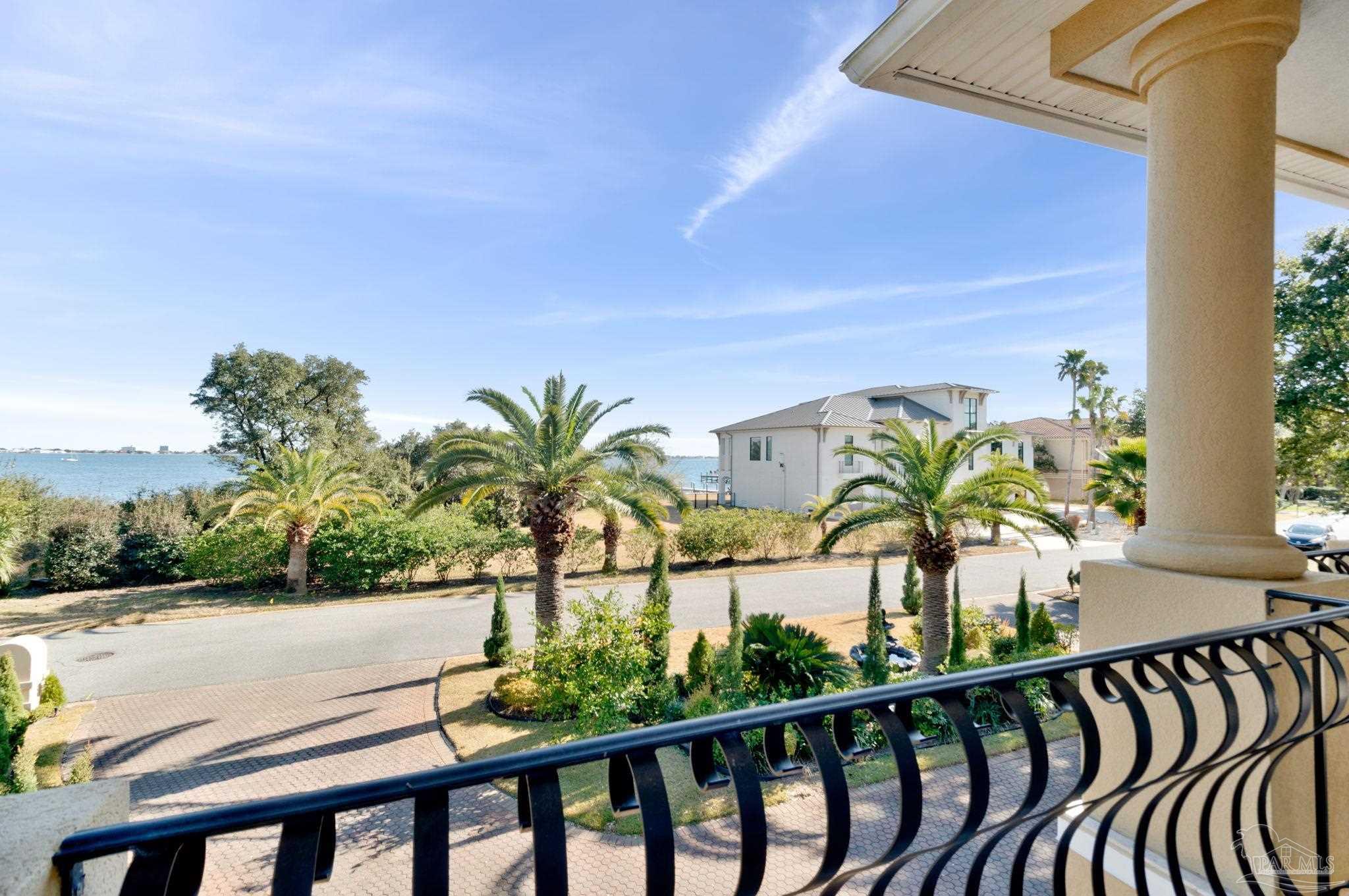 2 Colley Cv