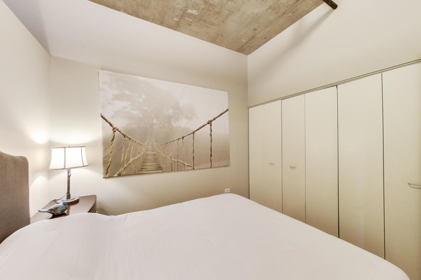 520 S STATE Street Unit: 616