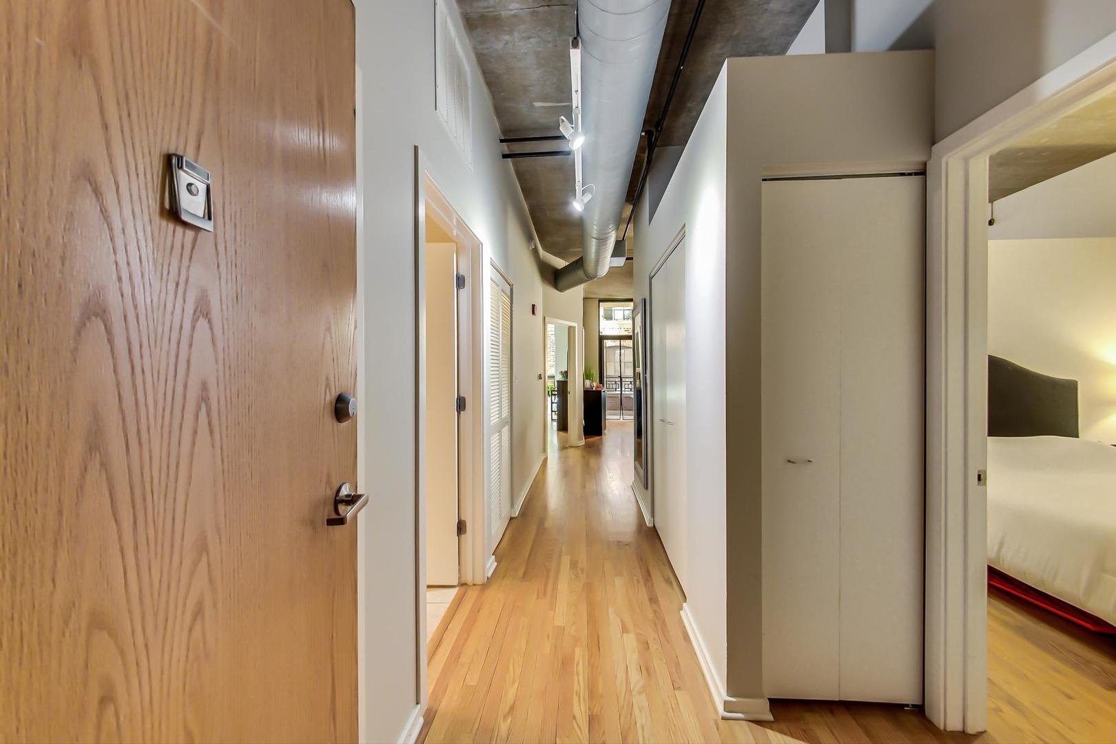 520 S STATE Street Unit: 616