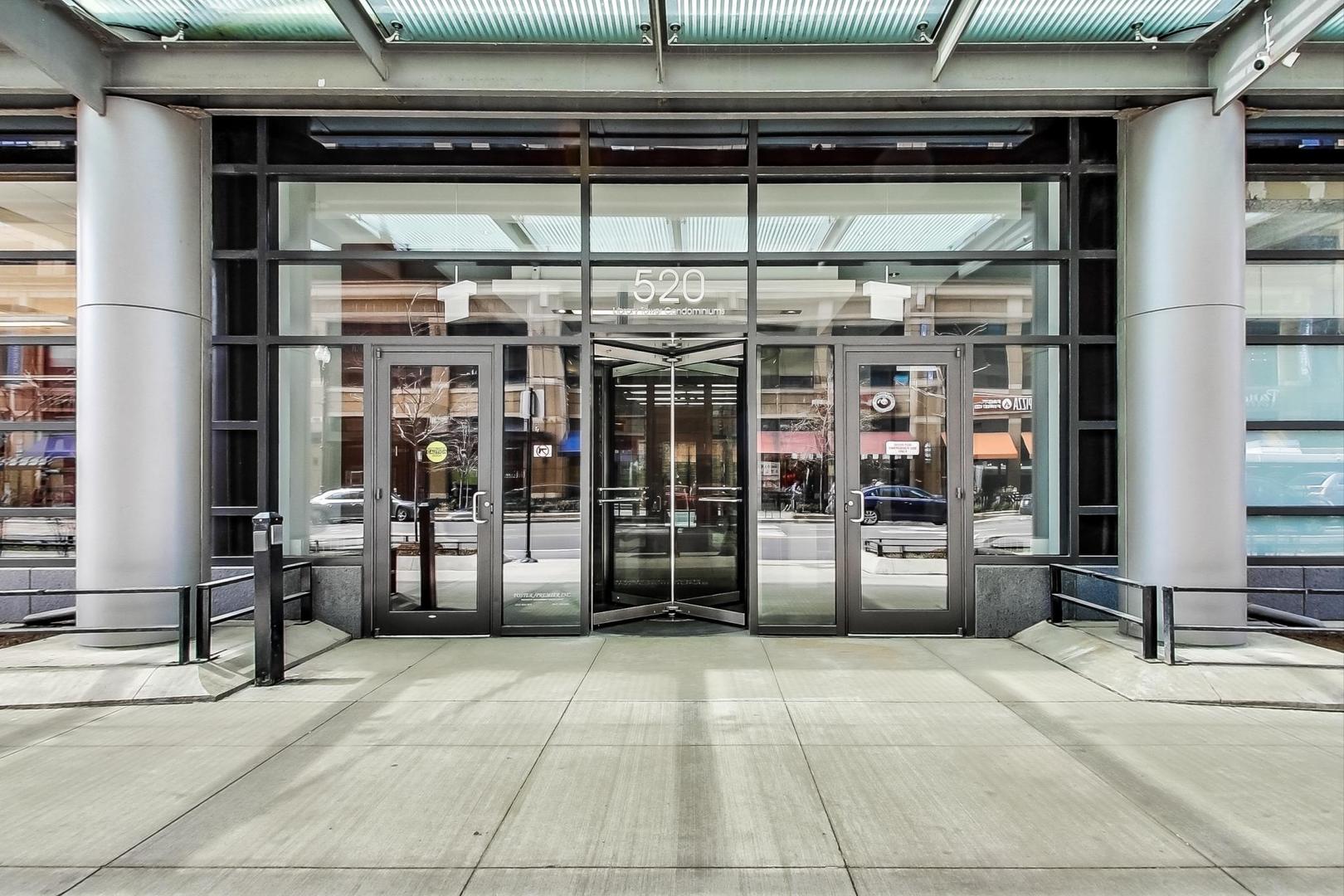 520 S STATE Street Unit: 616